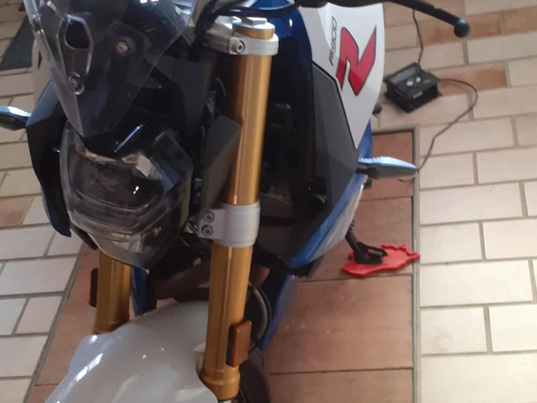 BMW F 900 fr (2022) - Photo 3