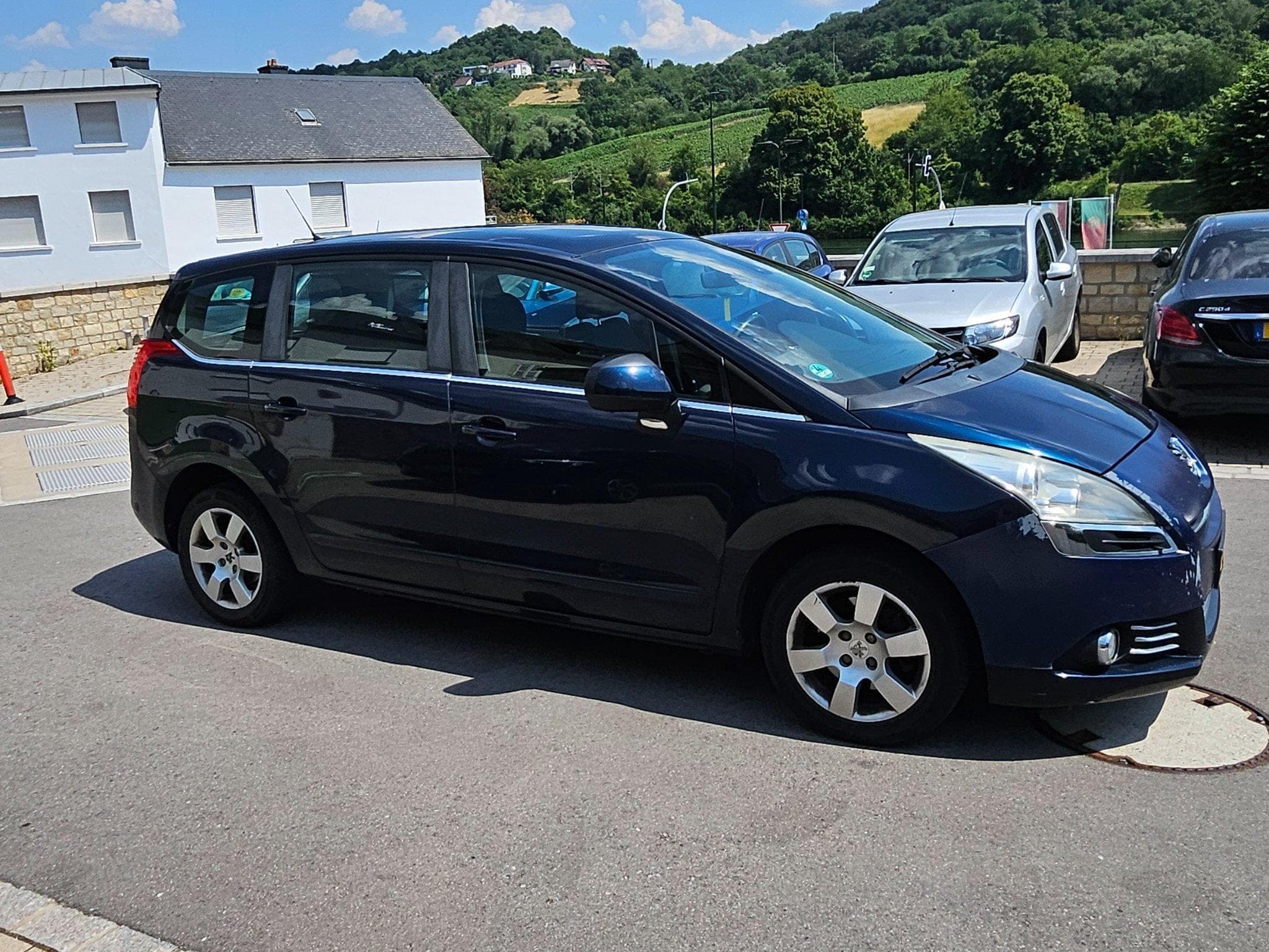 Peugeot 5008 (2010) - Foto 3