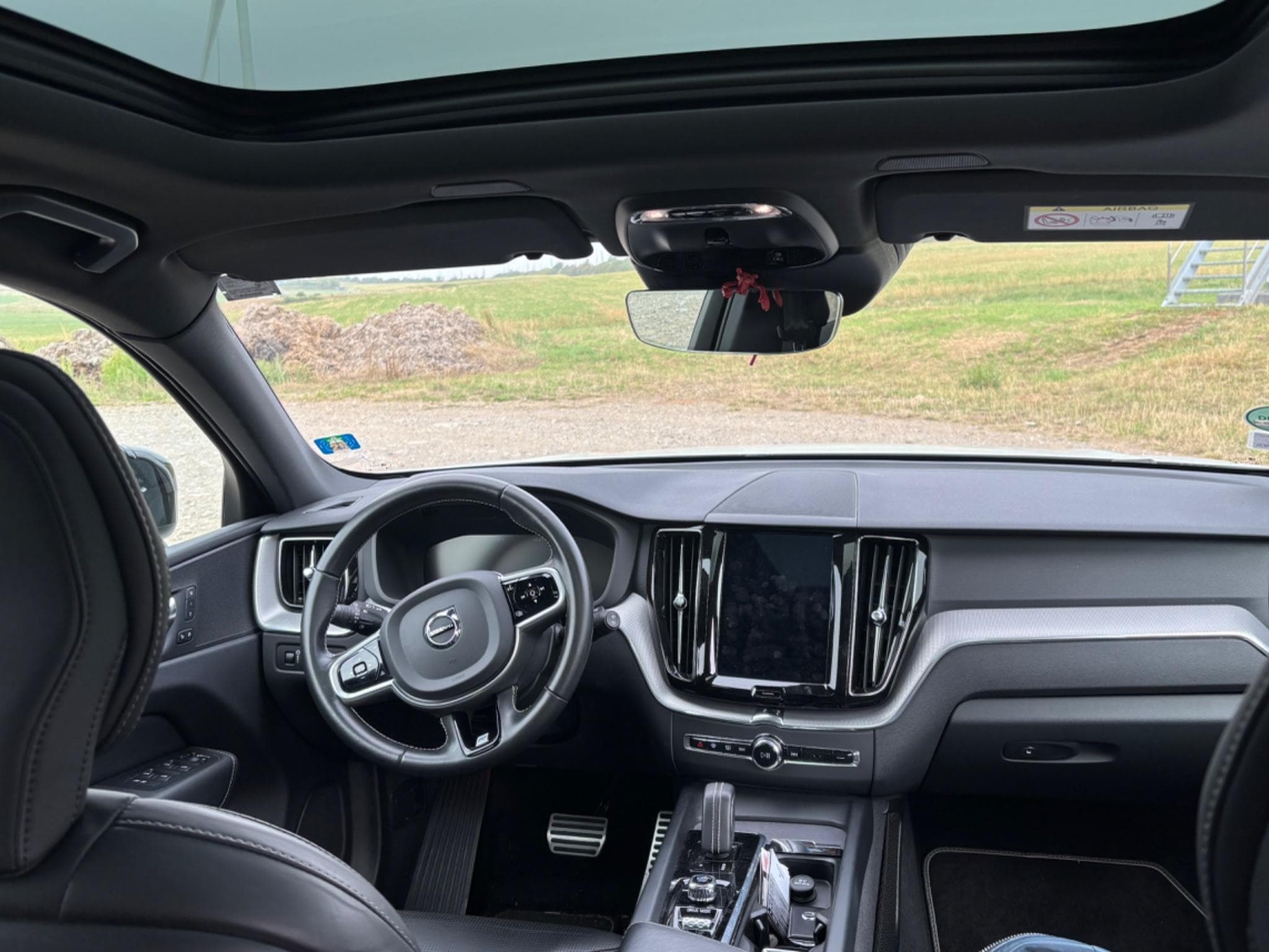 Volvo XC60 R-line Mild hybrid (2020) - Photo 3