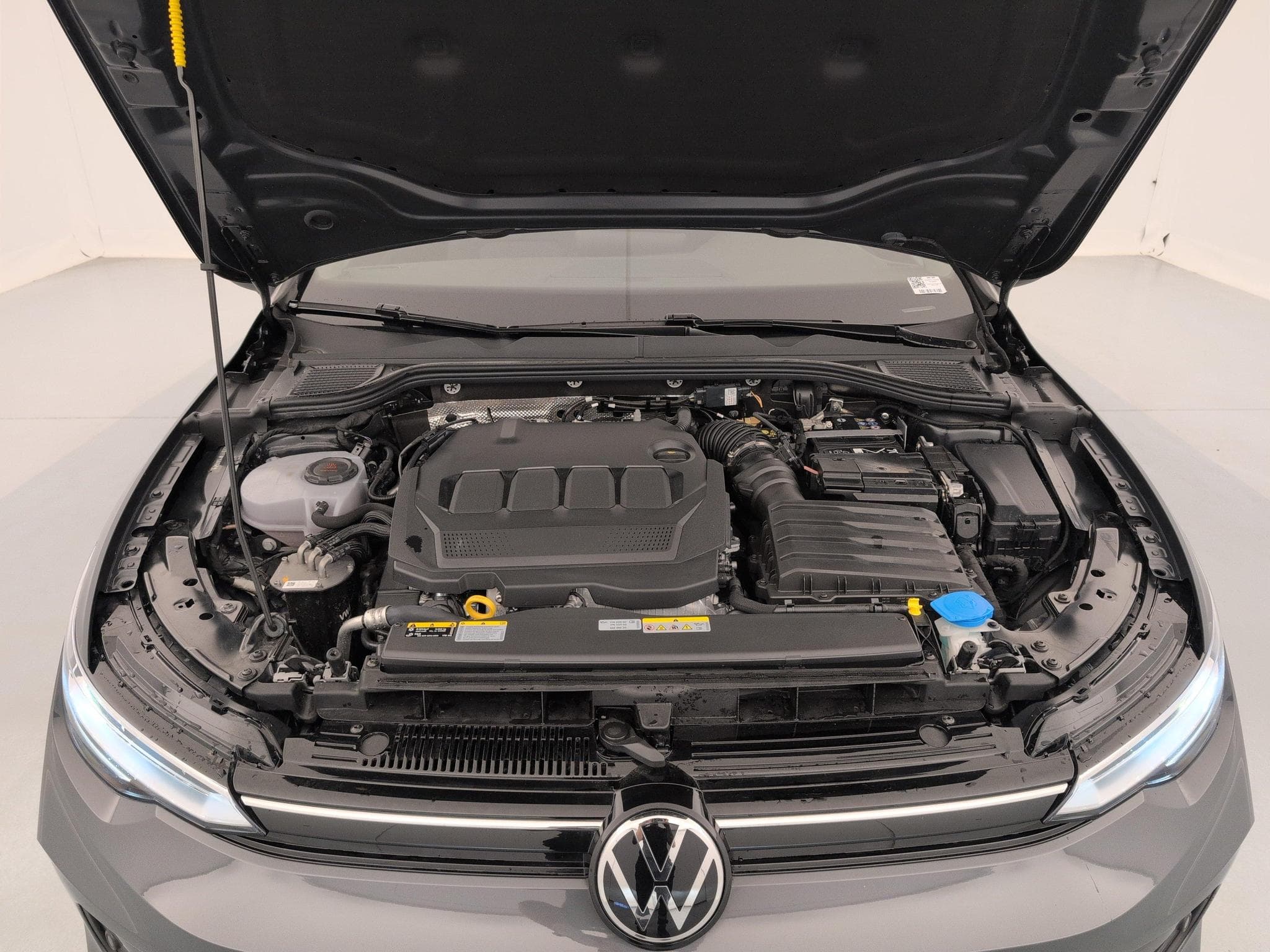 VW Golf VIII 2.0 TDI SCR 115 BVM6 LIFE (2025) - Photo 20