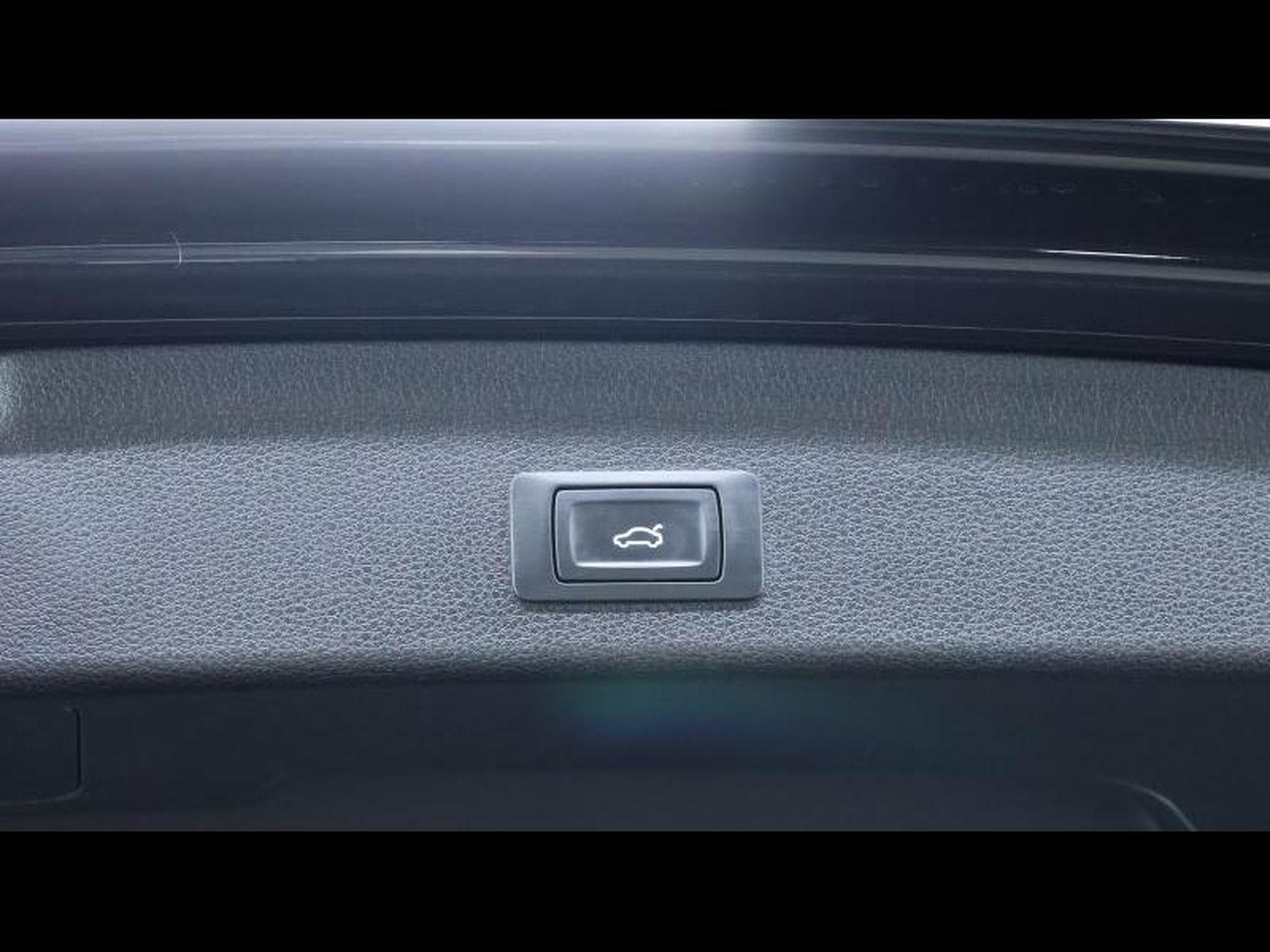 Audi Q3 35 TFSI 150 S-Tronic (2022) - Photo 29