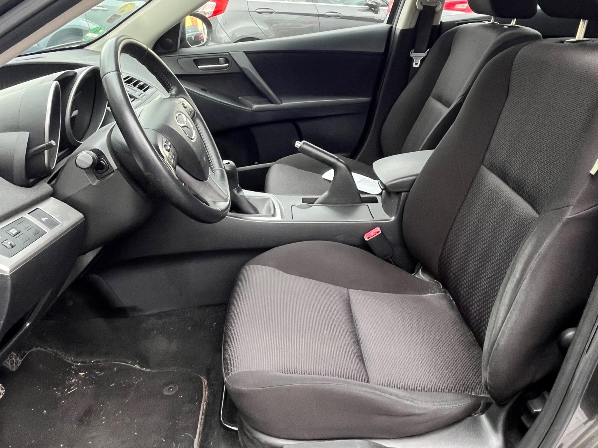 Mazda 3 1.6 diesel (2009) - Foto 3