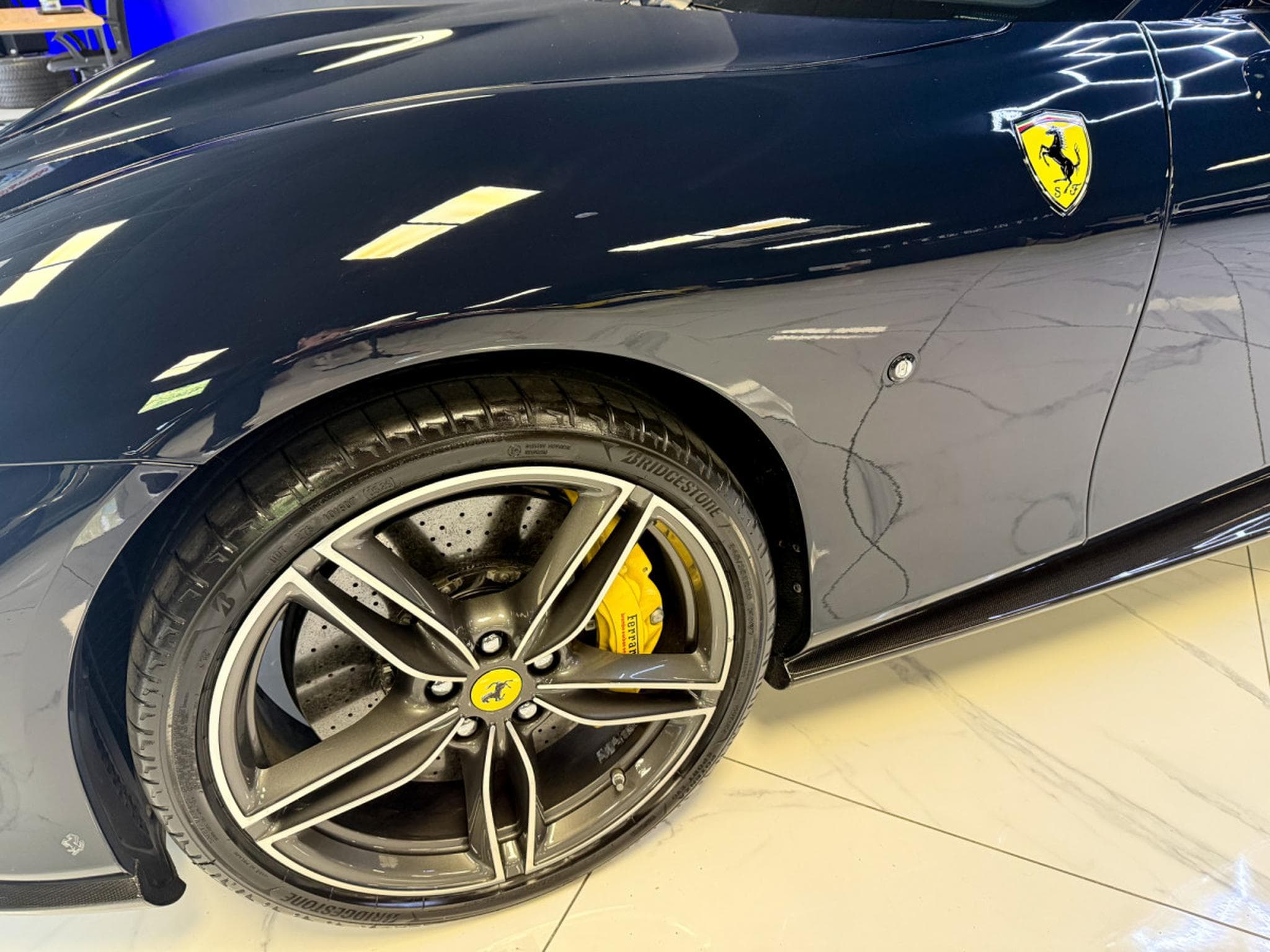 Ferrari Roma 3.9 T V8 DCT / FULL CARBON / ADAS / Magn.Ride (2023) - Photo 19