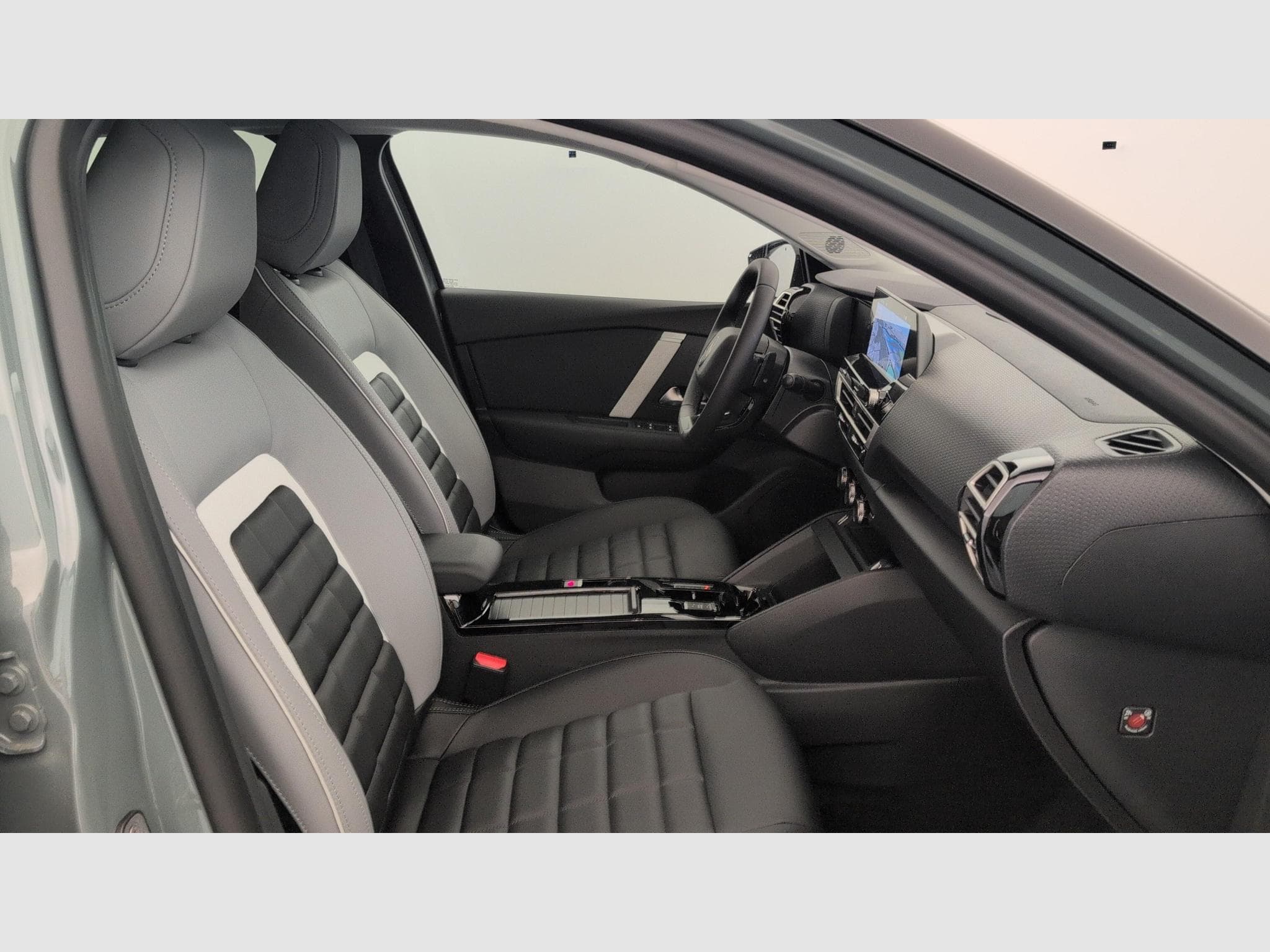 CitroëN C4 PureTech 130 EAT8 Max (2025) - Foto 20