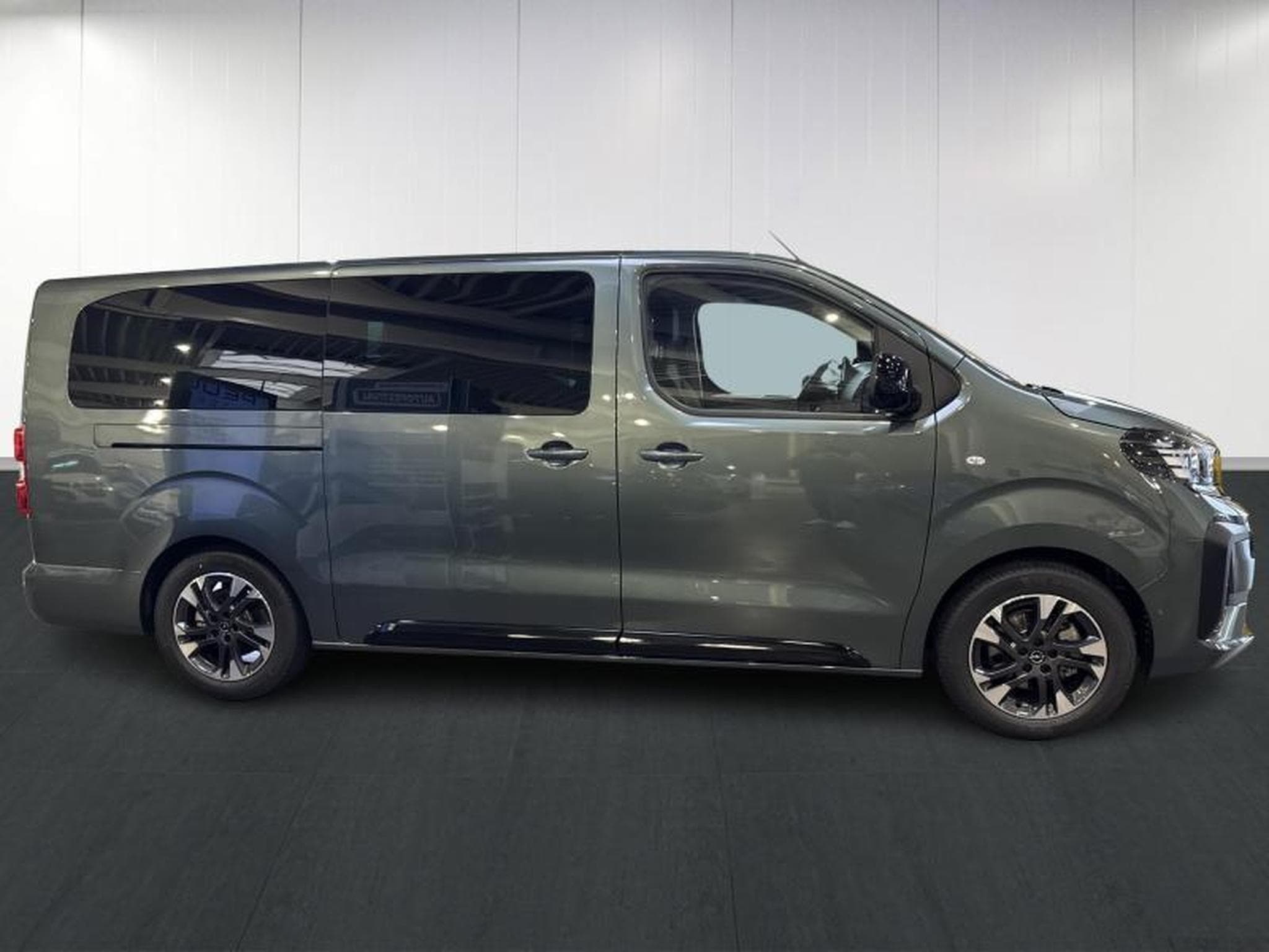 Opel Zafira Life (2025) - Foto 21