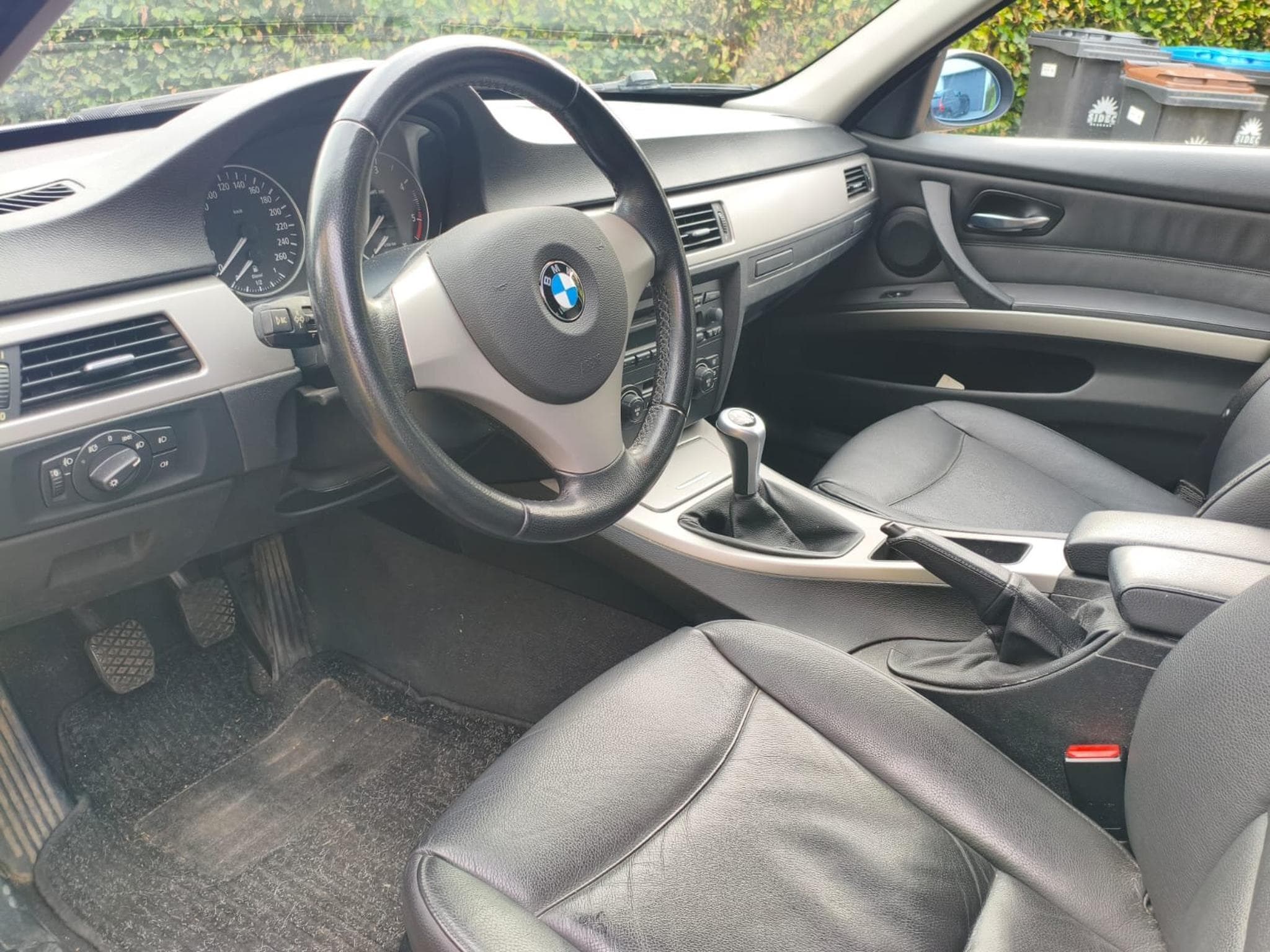 BMW 320 (2005) - Foto 3
