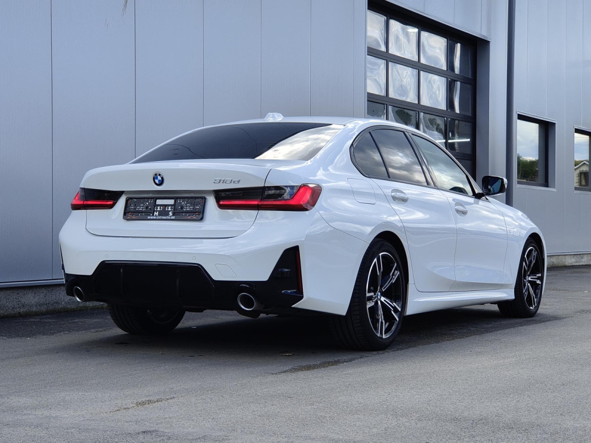 BMW 318 318dA PACK M CARPLAY GPS BLUETOOTH SIEGES CHAUFF (2023) - Foto 23