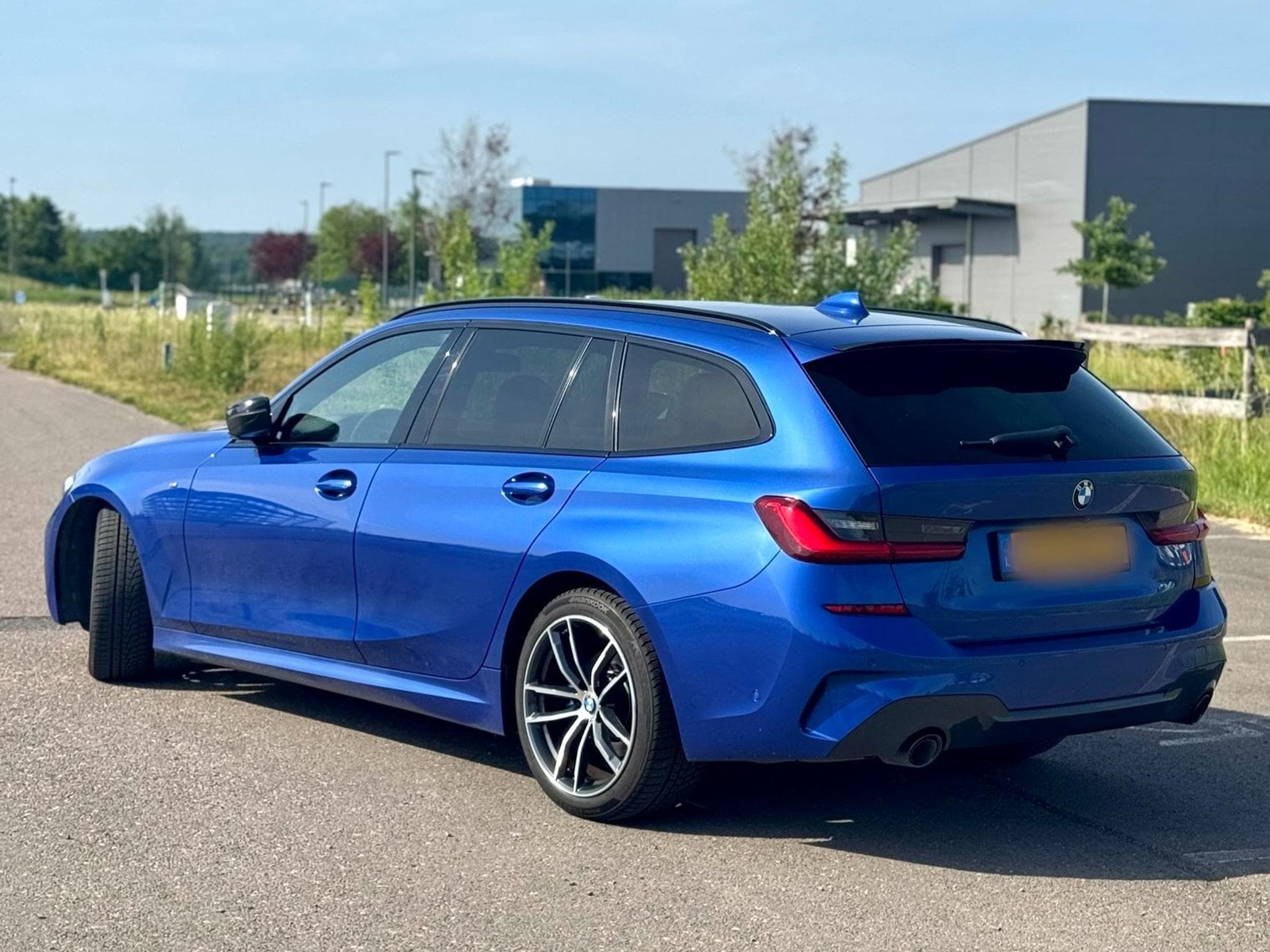 BMW 318 Pack M (2021) - Photo 3