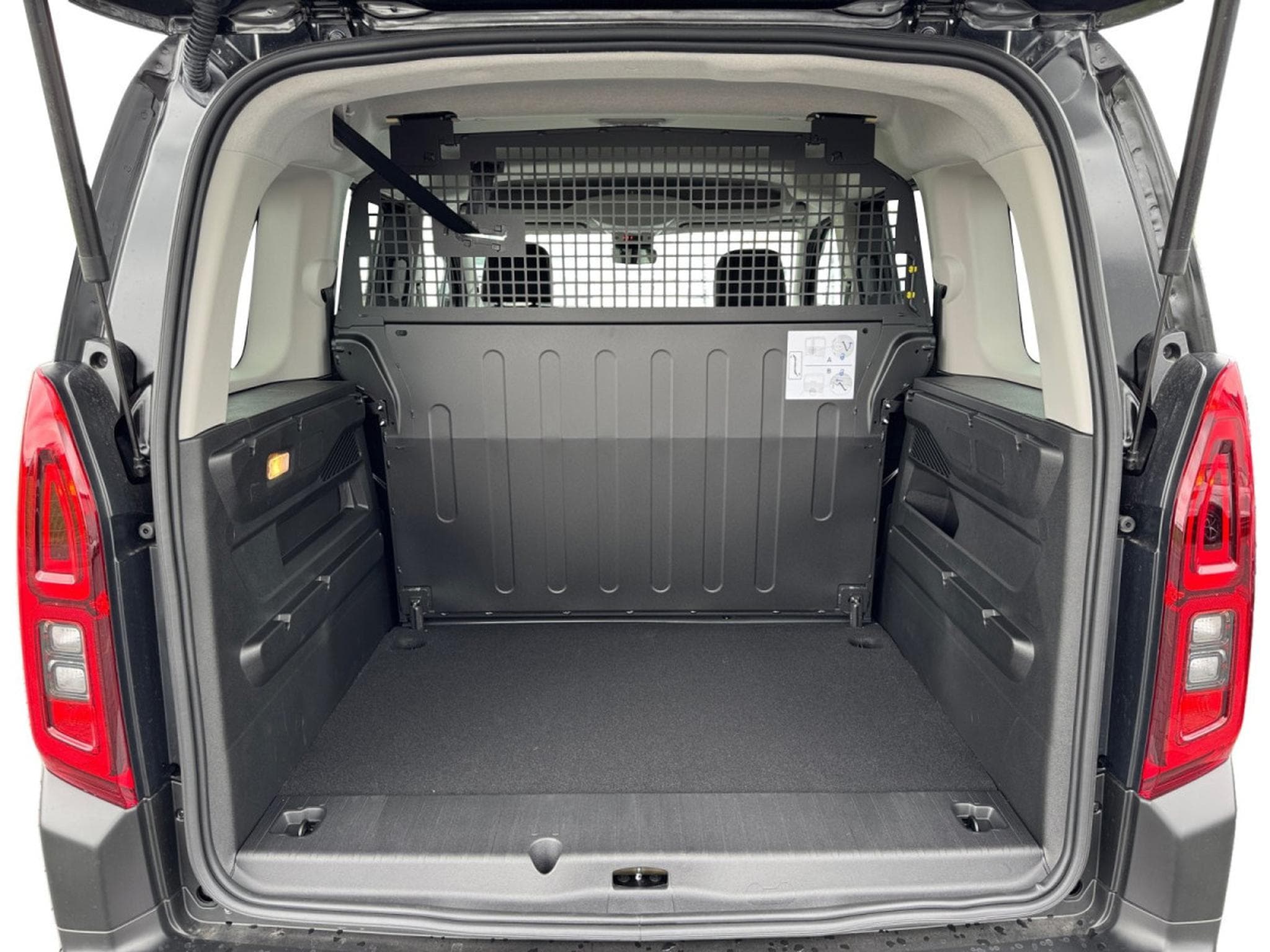 Citroën Berlingo 1.5 BlueHDi 130 EAT8 Plus (2026) - Photo 12