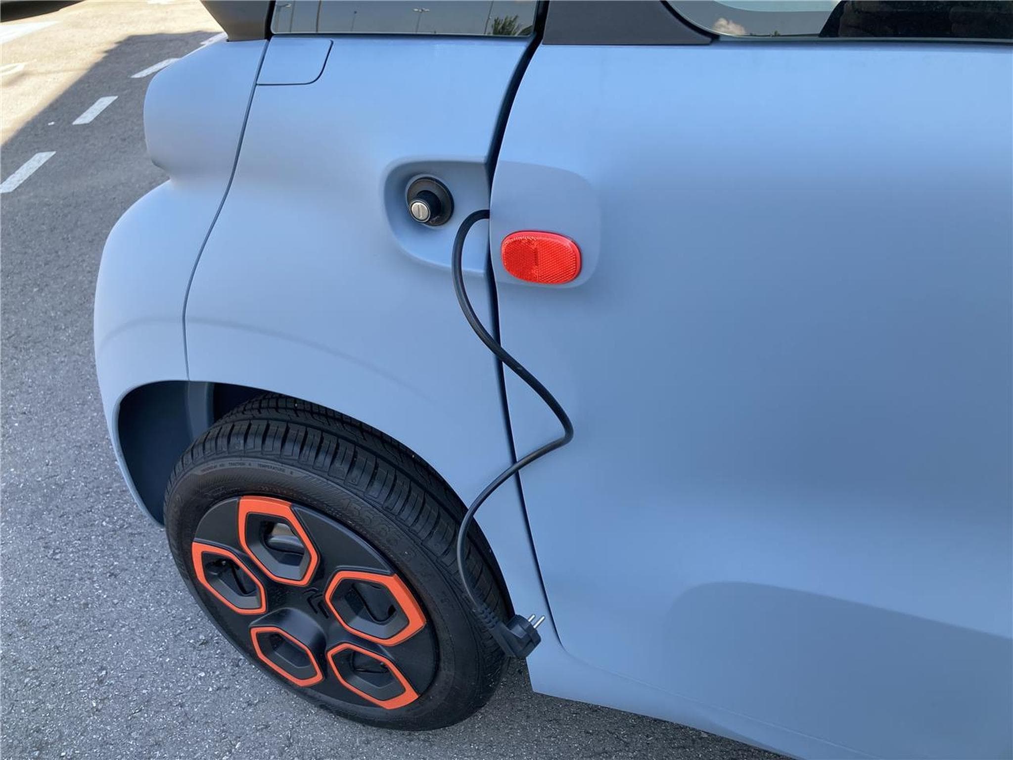 Citroën AMI ELECTRIQUE SANS PERMIS (2022) - Foto 12