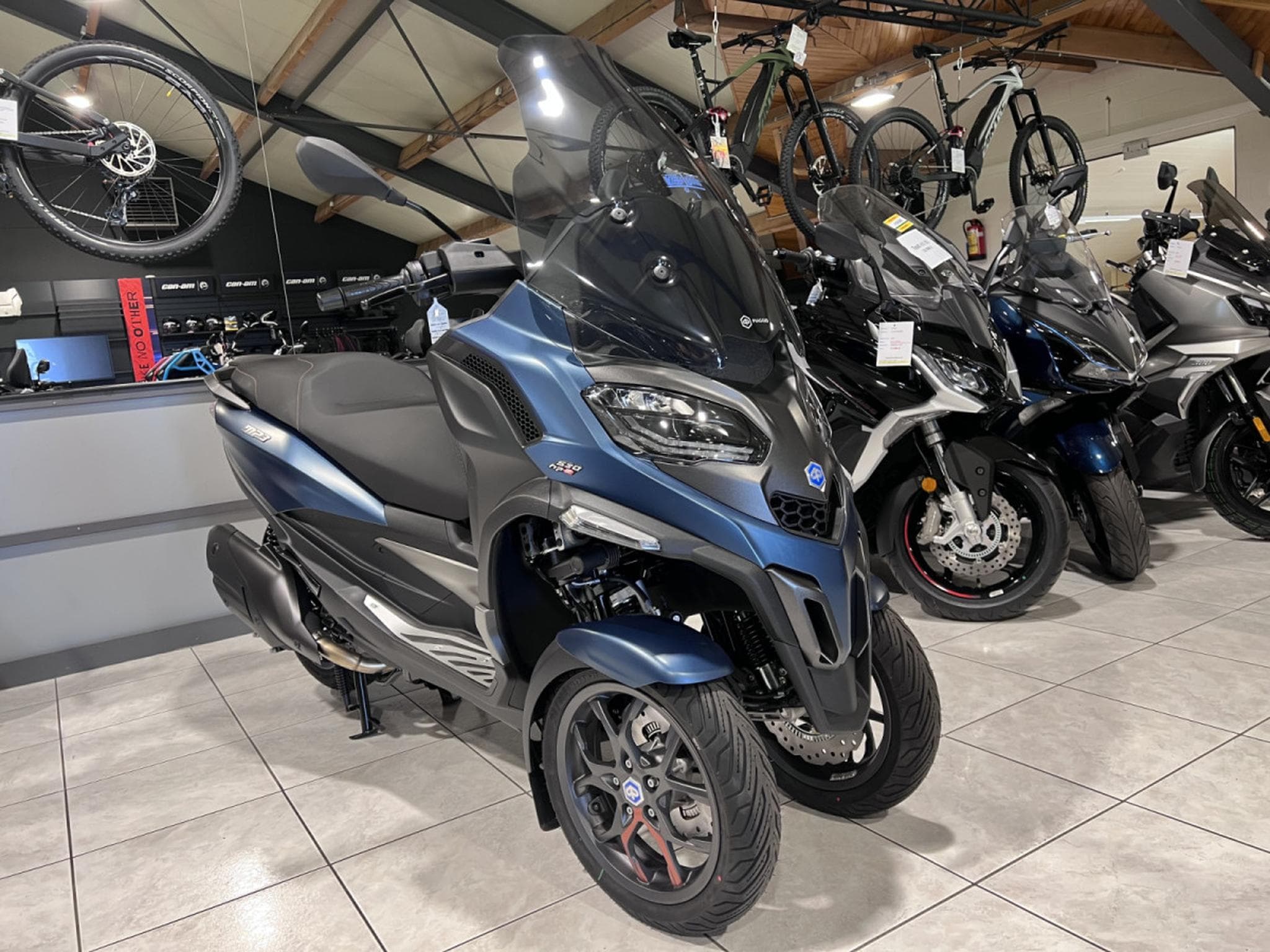 Piaggio MP3 (2026) - Photo 7
