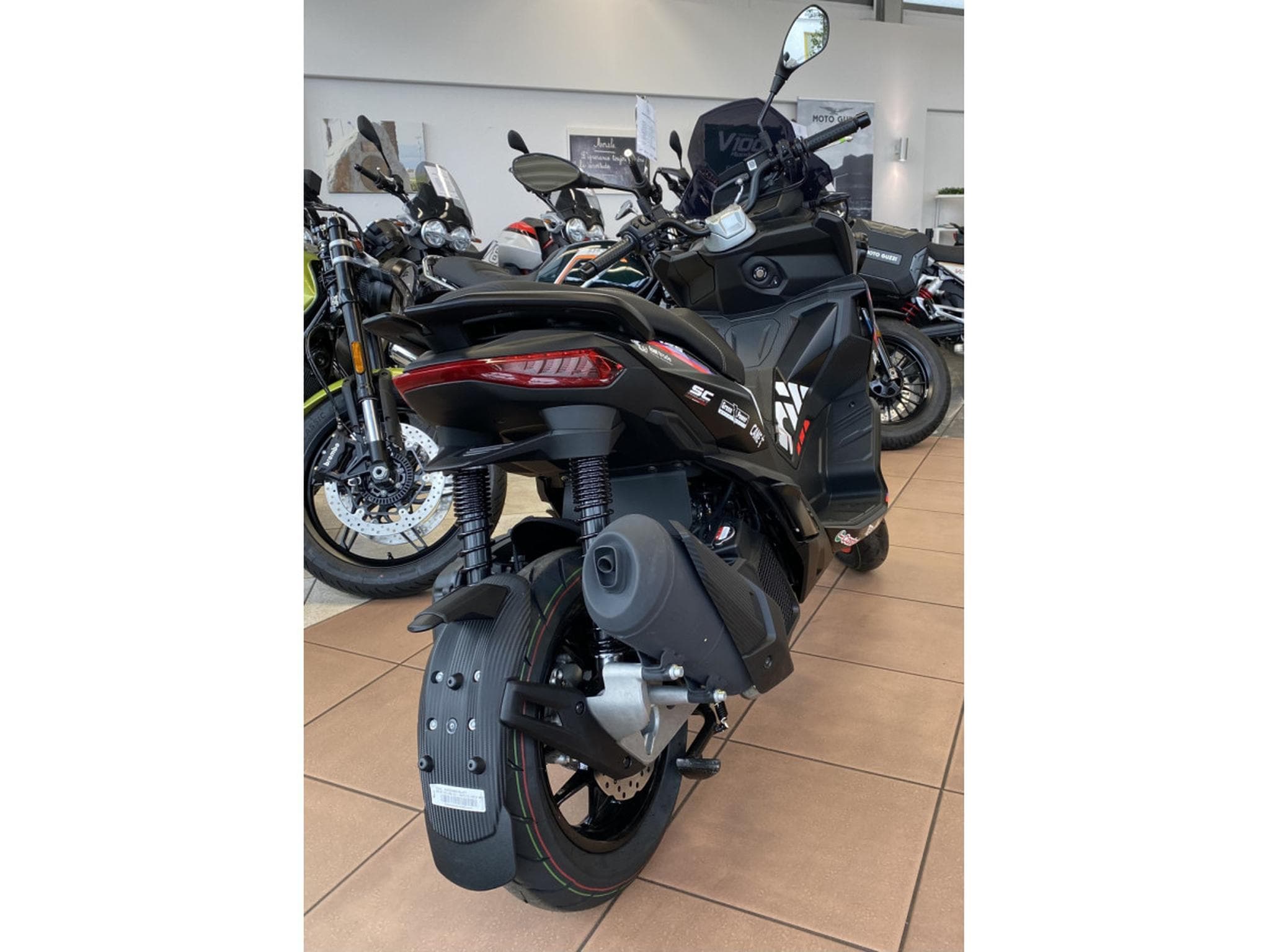 Aprilia SR SR GT Replica (2026) - Photo 4