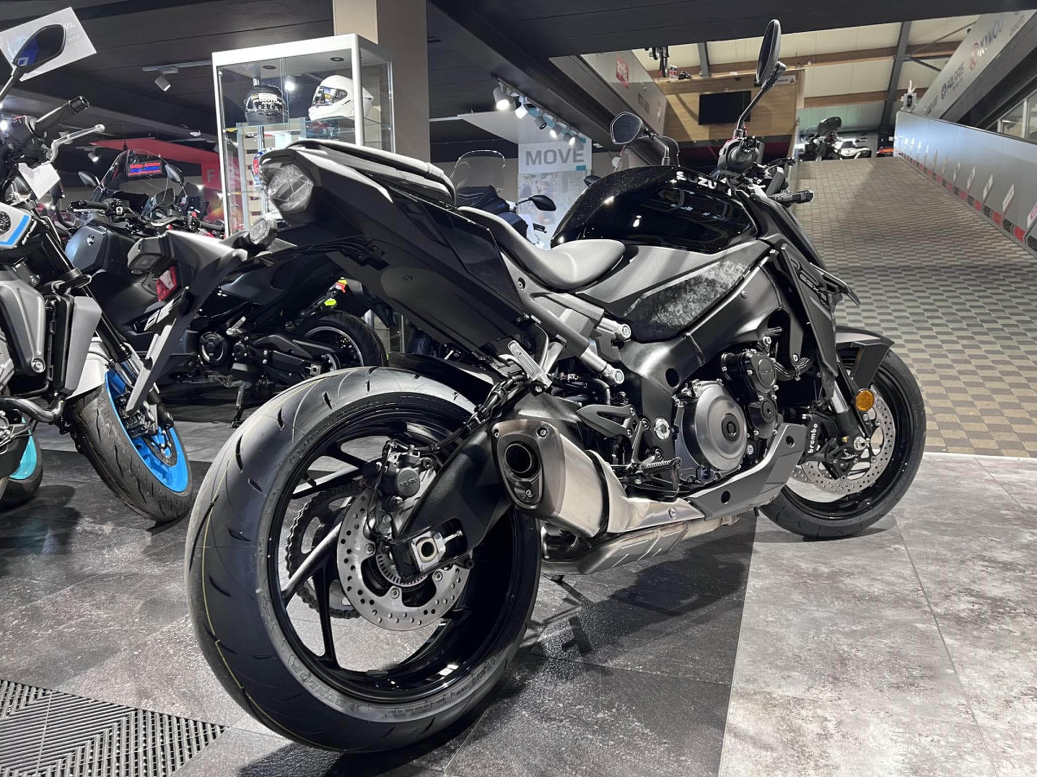 Suzuki GSX-S (2026) - Photo 3