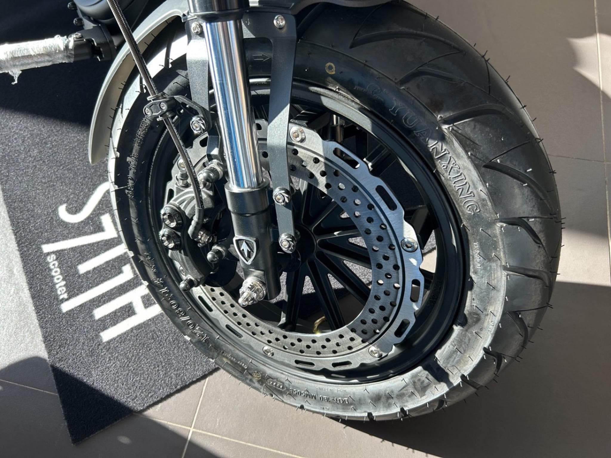 Mangosteen MP-1 E-Scooter (2026) - Photo 11