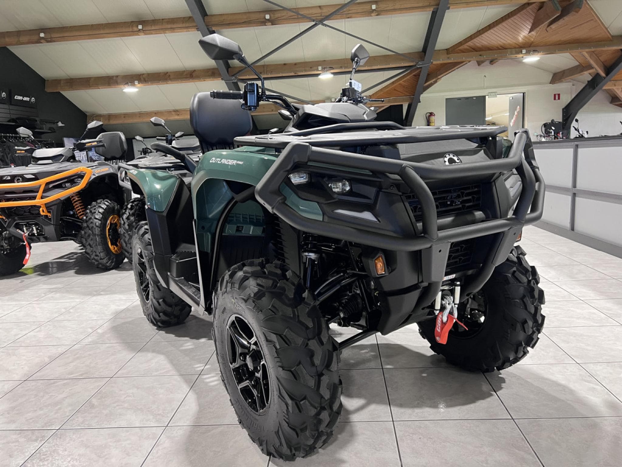 BRP Can-Am Outlander Max MY26 PRO XU T HD7 T3B 60 km/h (2026) - Photo 7
