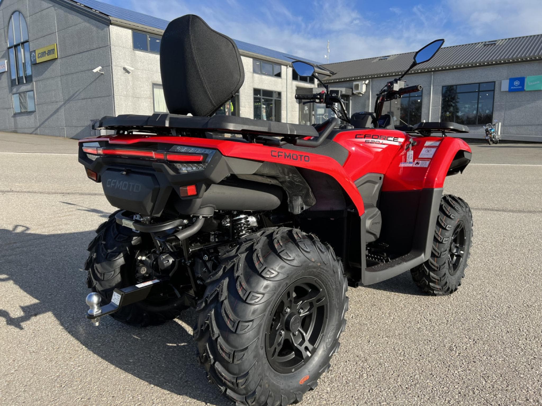 CF Moto CForce 520 L EPS L7 (2026) - Photo 3