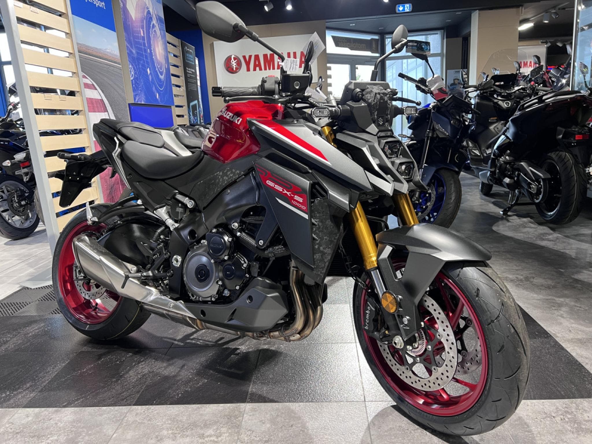 Suzuki GSX-S (2026) - Photo 7