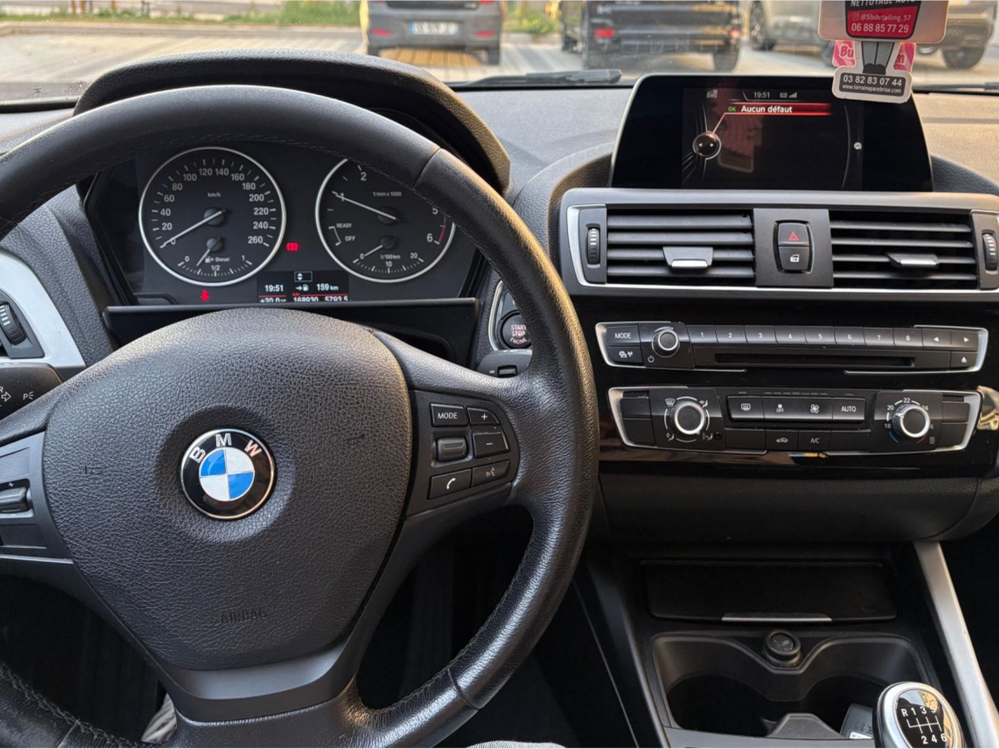 BMW 114 Série 1 (2016) - Photo 3