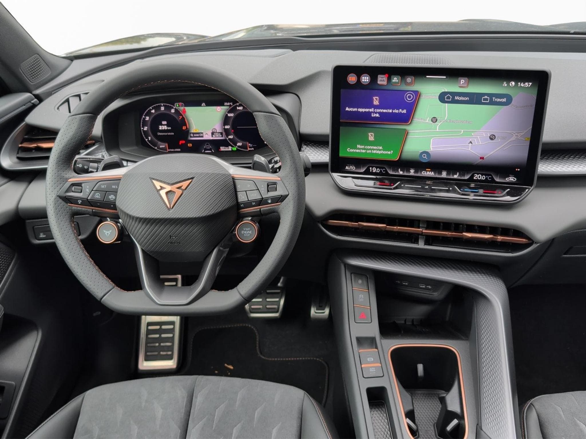 Cupra Terramar eTsi (2026) - Photo 22