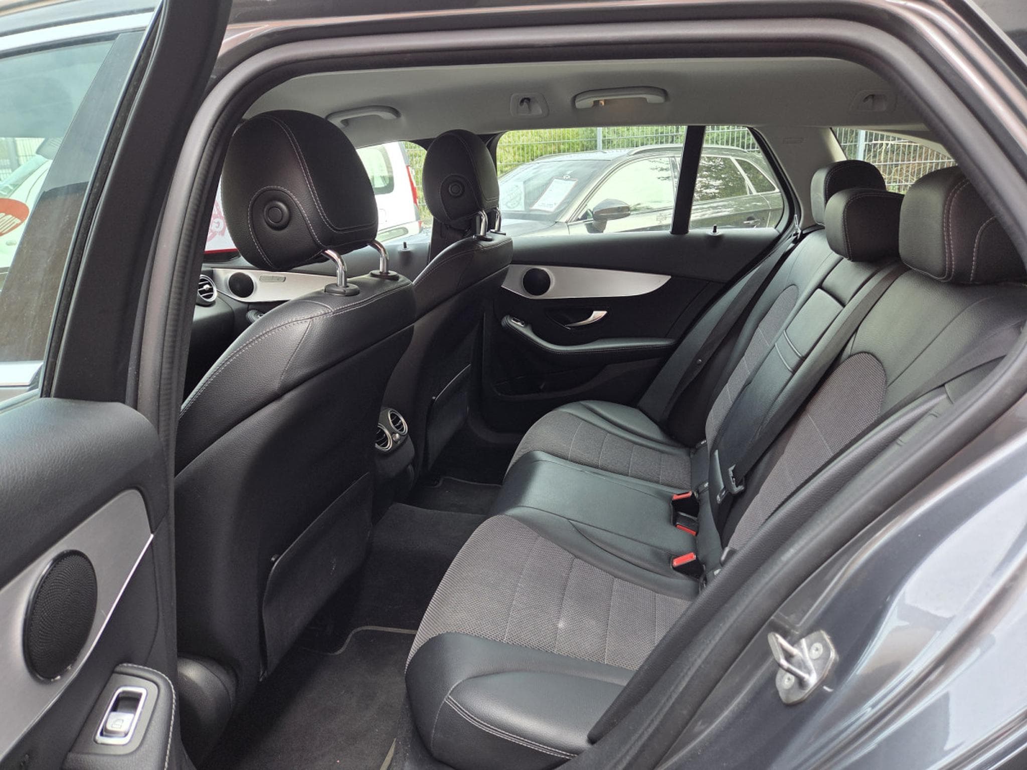 Mercedes C 180 D 122CV 9G-Tonic Business (2021) - Photo 17