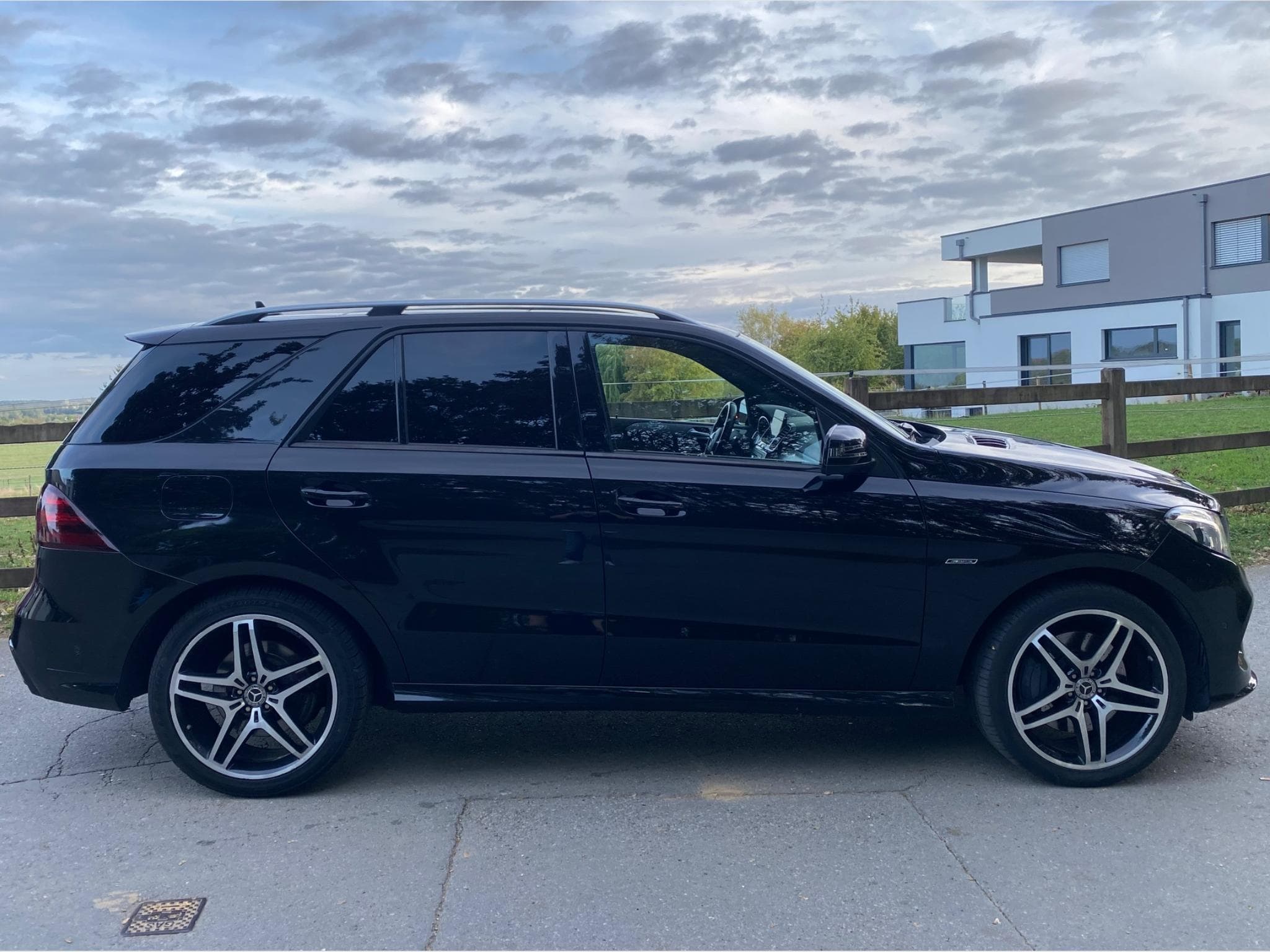 Mercedes GLE 450 AMG (2016) - Photo 3