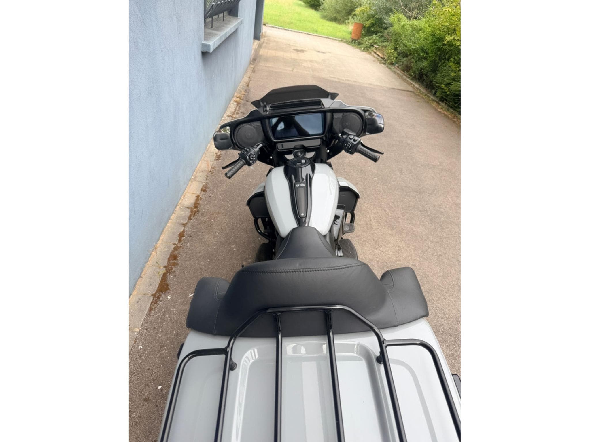 Harley-Davidson Street Glide ULTRA (2025) - Foto 8