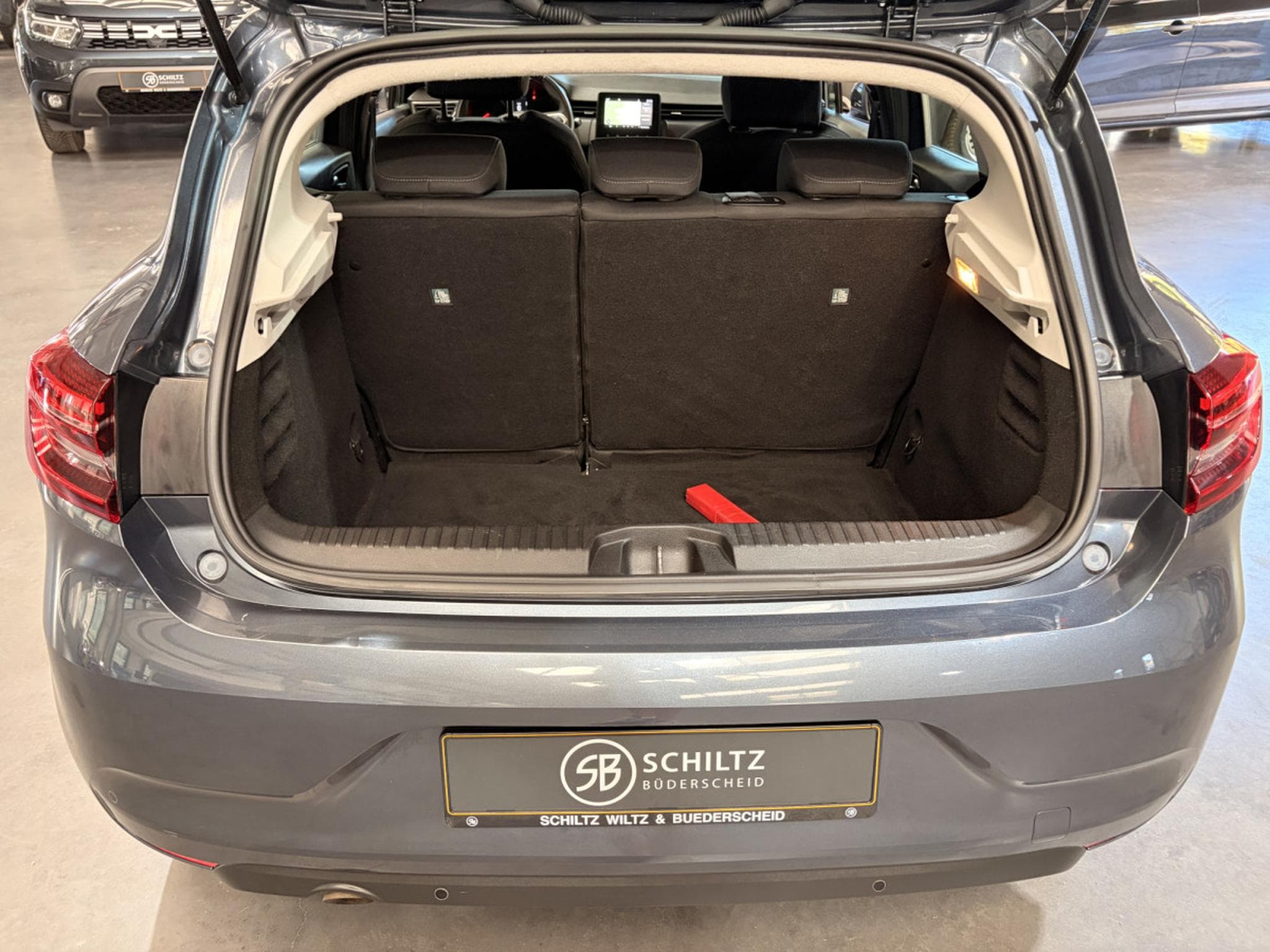 Renault Clio 1.5 dCi 86HP (2021) - Foto 13