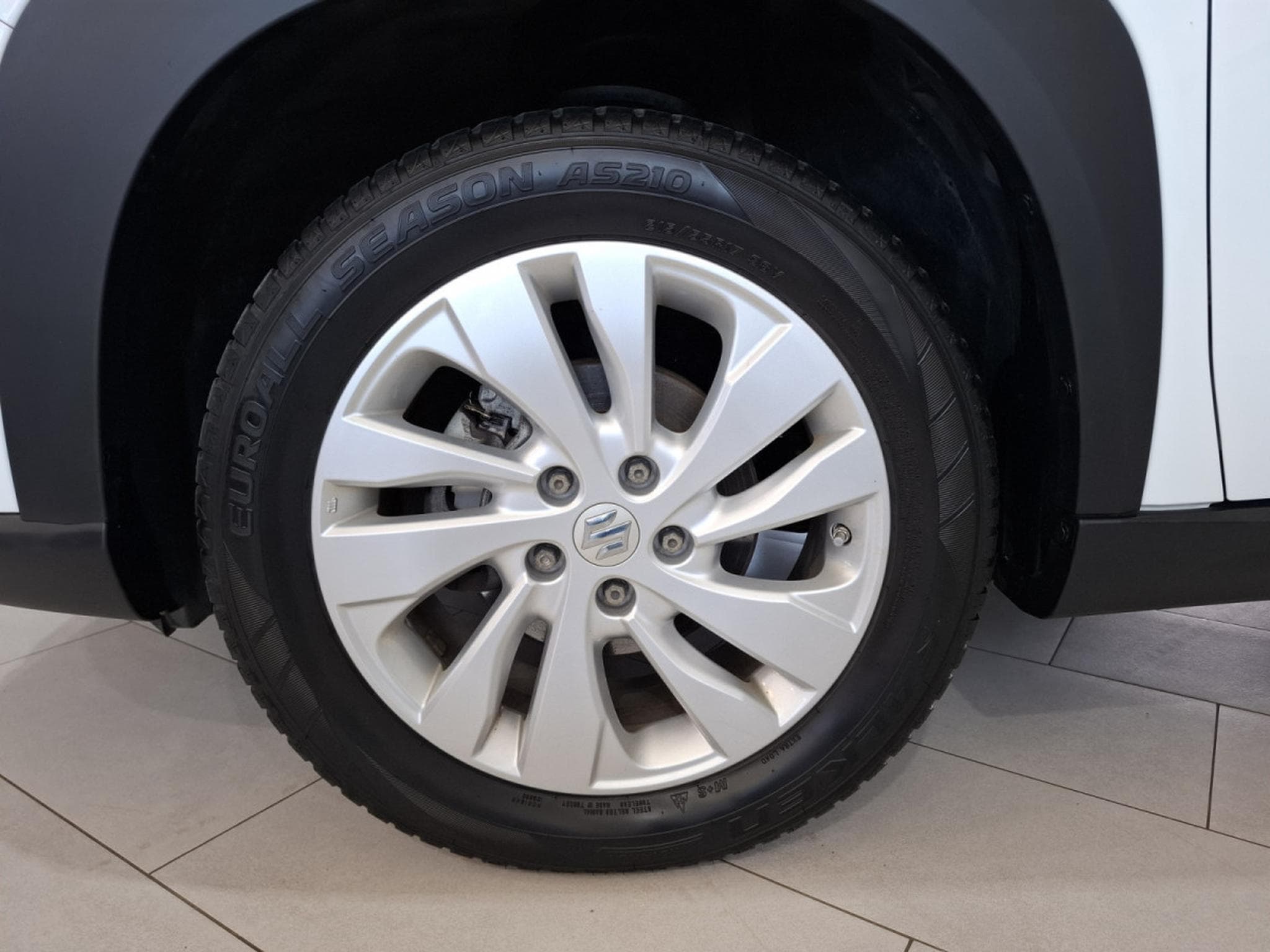 Suzuki S-Cross 1.4 TURBO HYBRID,1 HAND, CAMERA, CLIMA AUTO, CARPLAY, ALU 1 (2023) - Foto 18