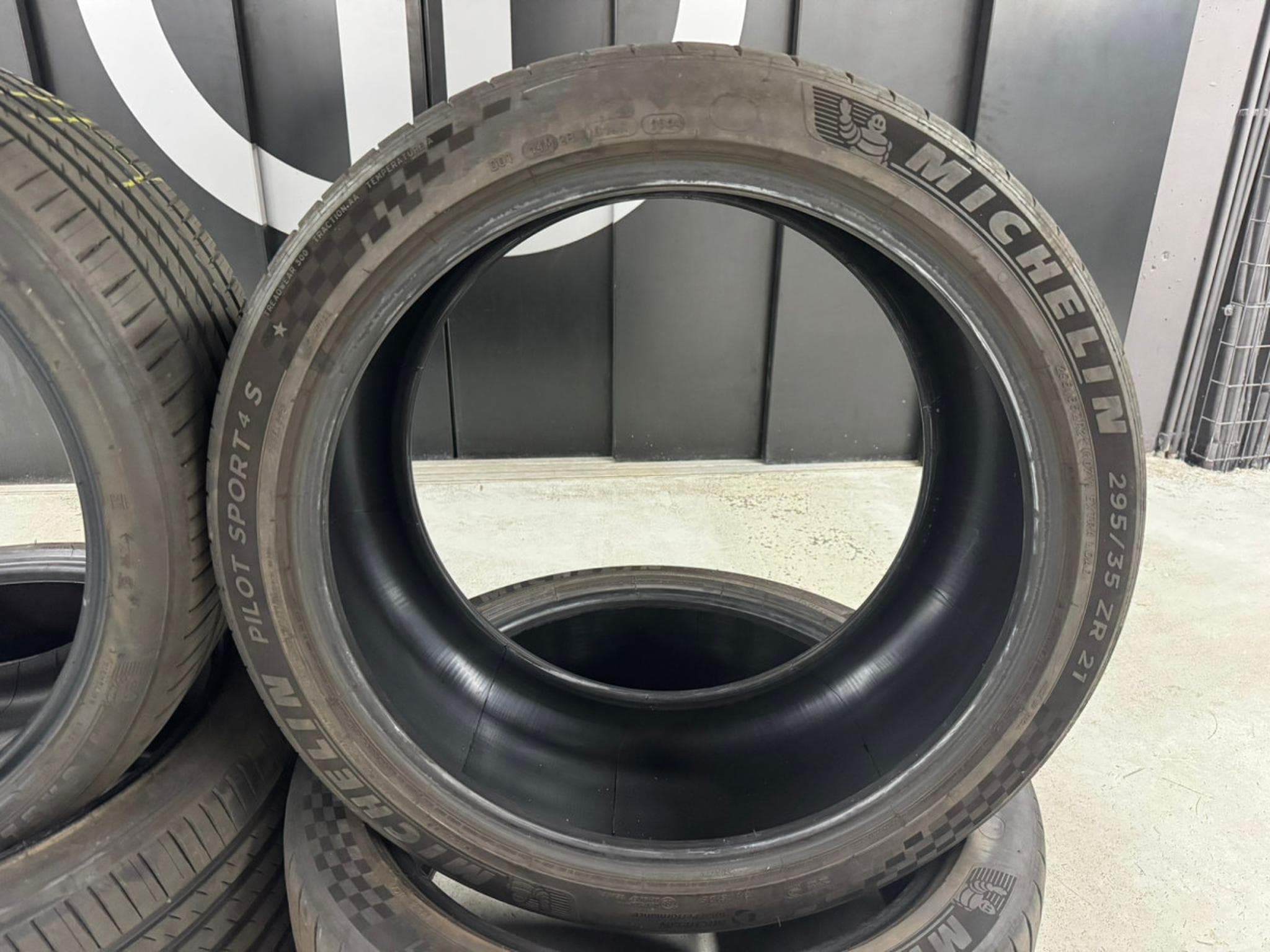 Pneus été – 22" - Photo 9
