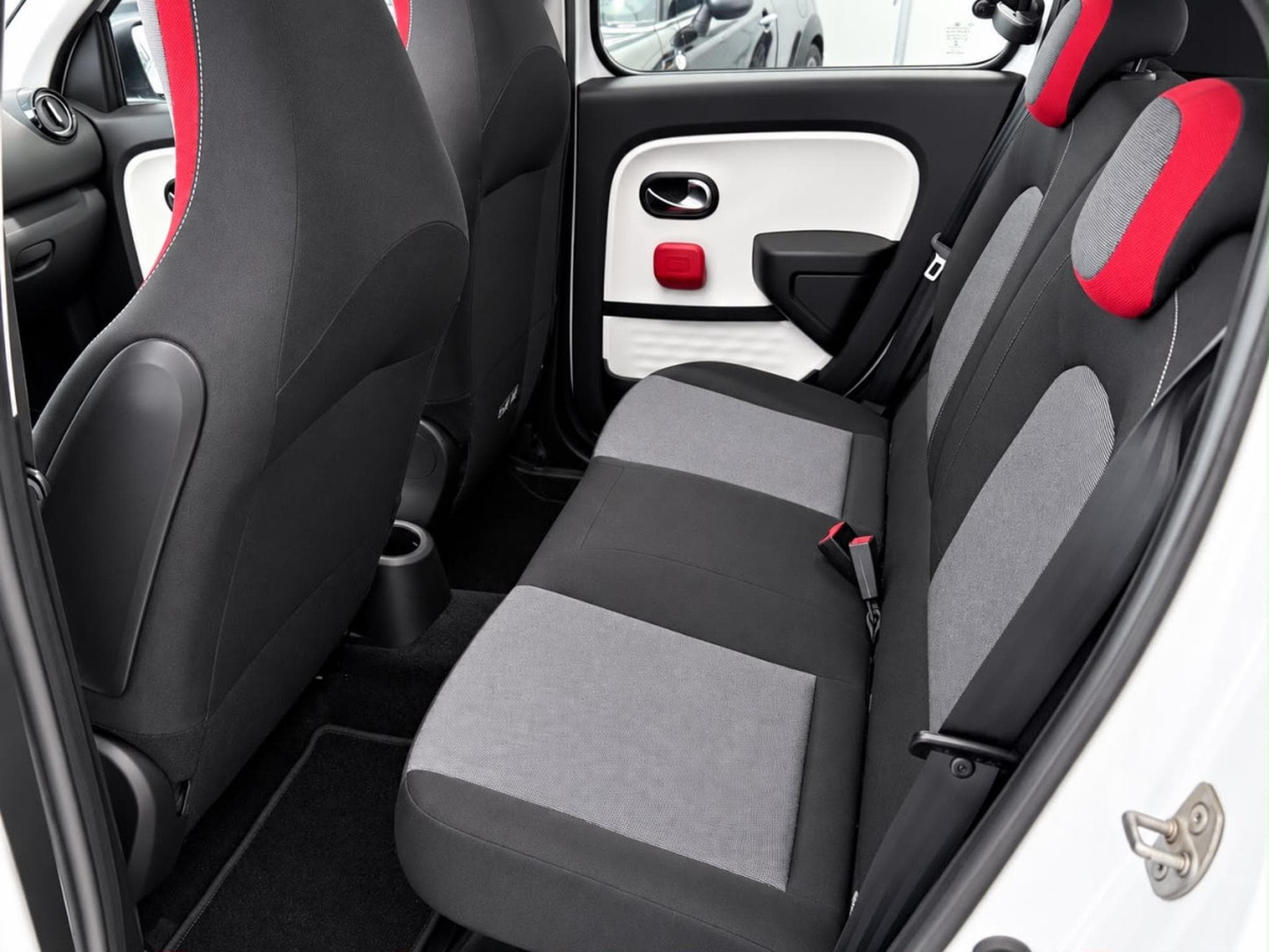 Renault Twingo 1.0 SCe Energy Pano Clim PDC (2015) - Photo 6