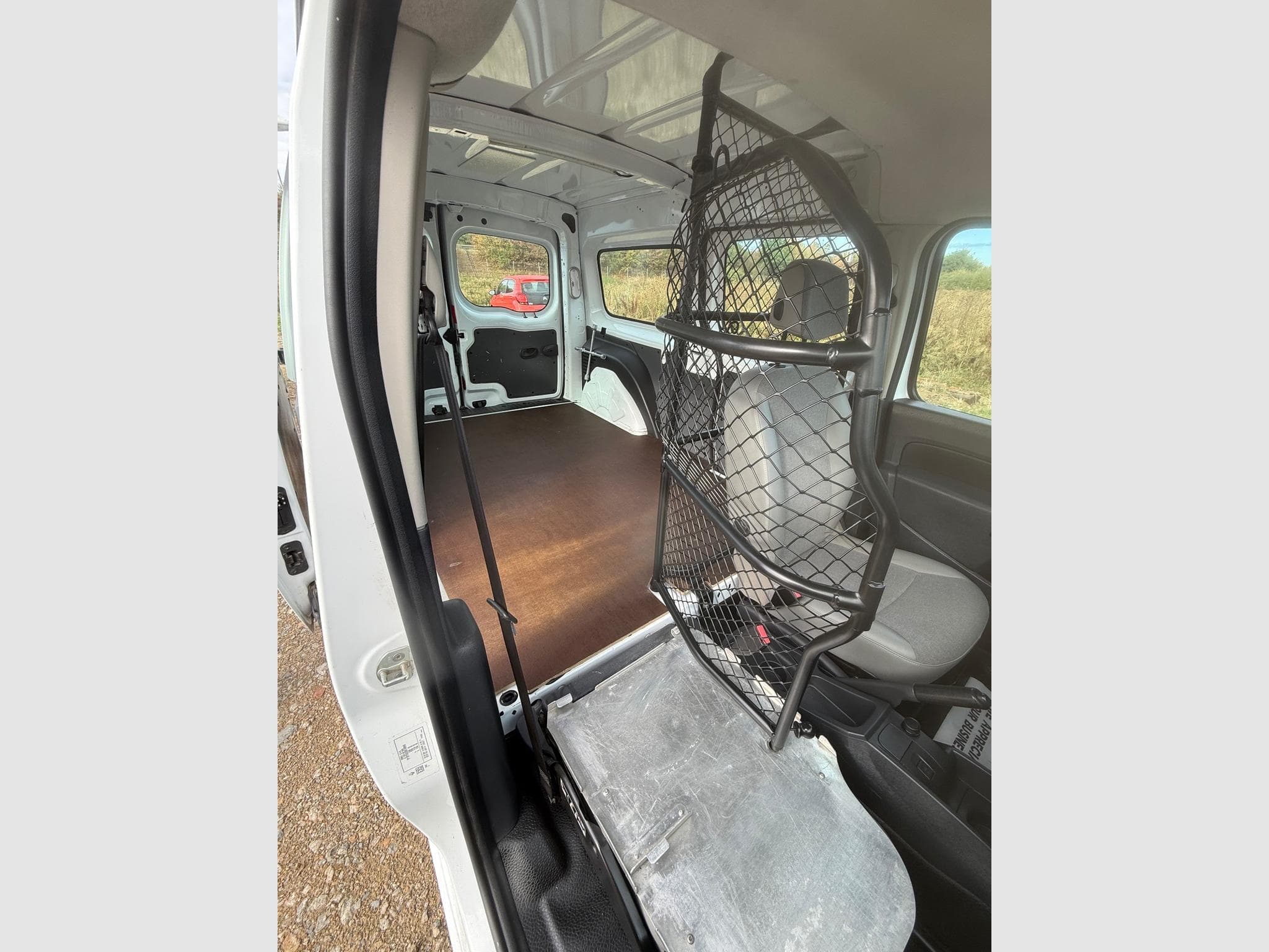 Renault Kangoo 1.5dci 95cv Maxi (2021) - Photo 9