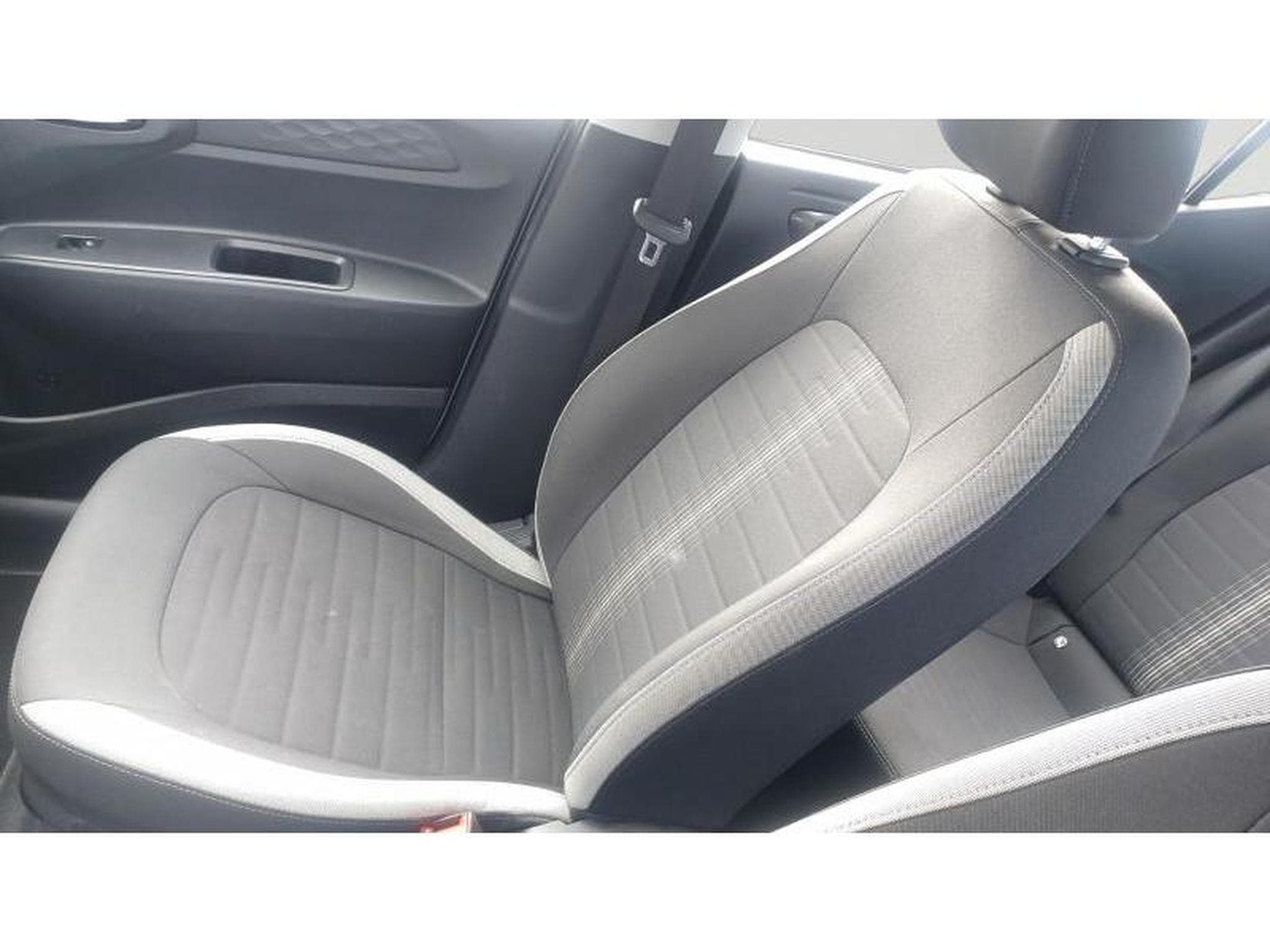 Hyundai i10 Twist (2021) - Photo 30
