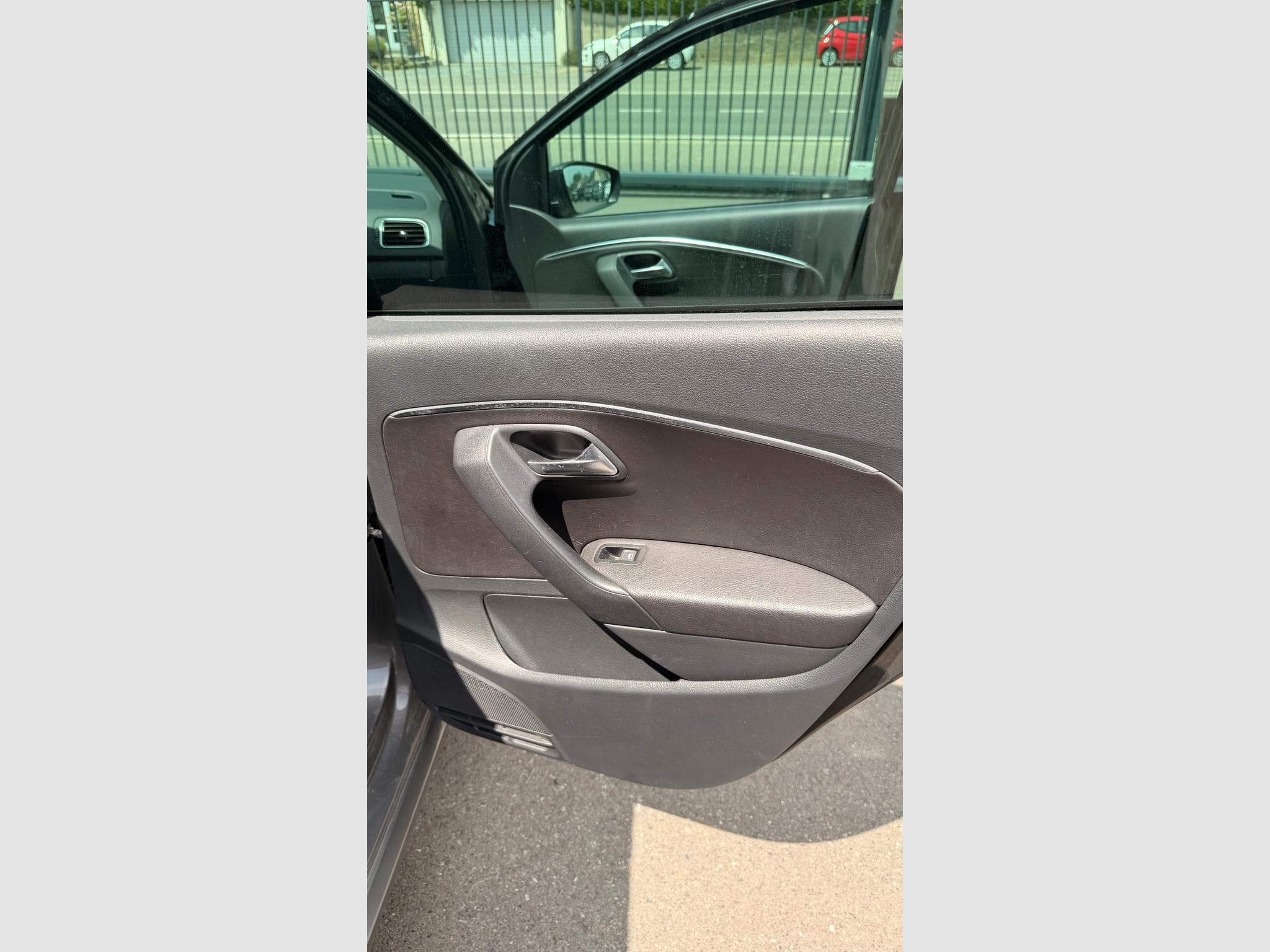 VW Polo 1,4 tdi comfort boite auto (2017) - Foto 8
