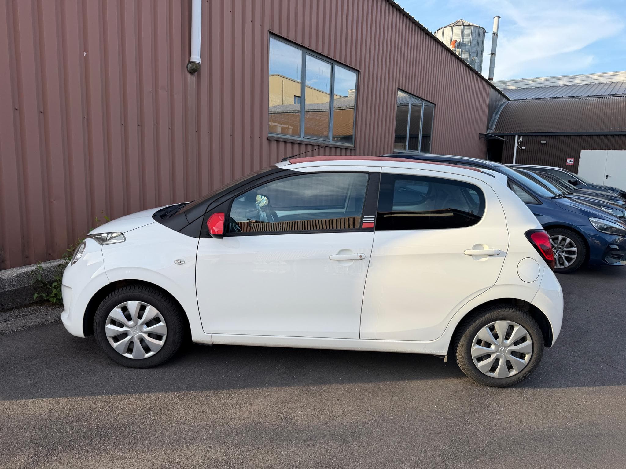 Citroën C1 1.2 82CH 5 Portes (2017) - Photo 5