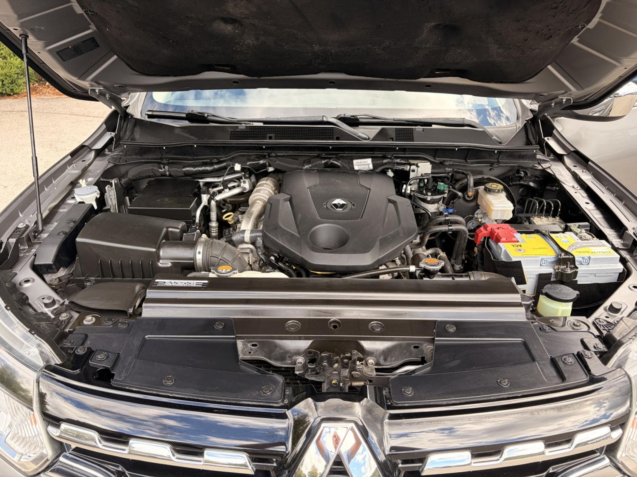 Renault Alaskan 2.3 dCi 4WD Double CAB 190HP (2019) - Photo 11