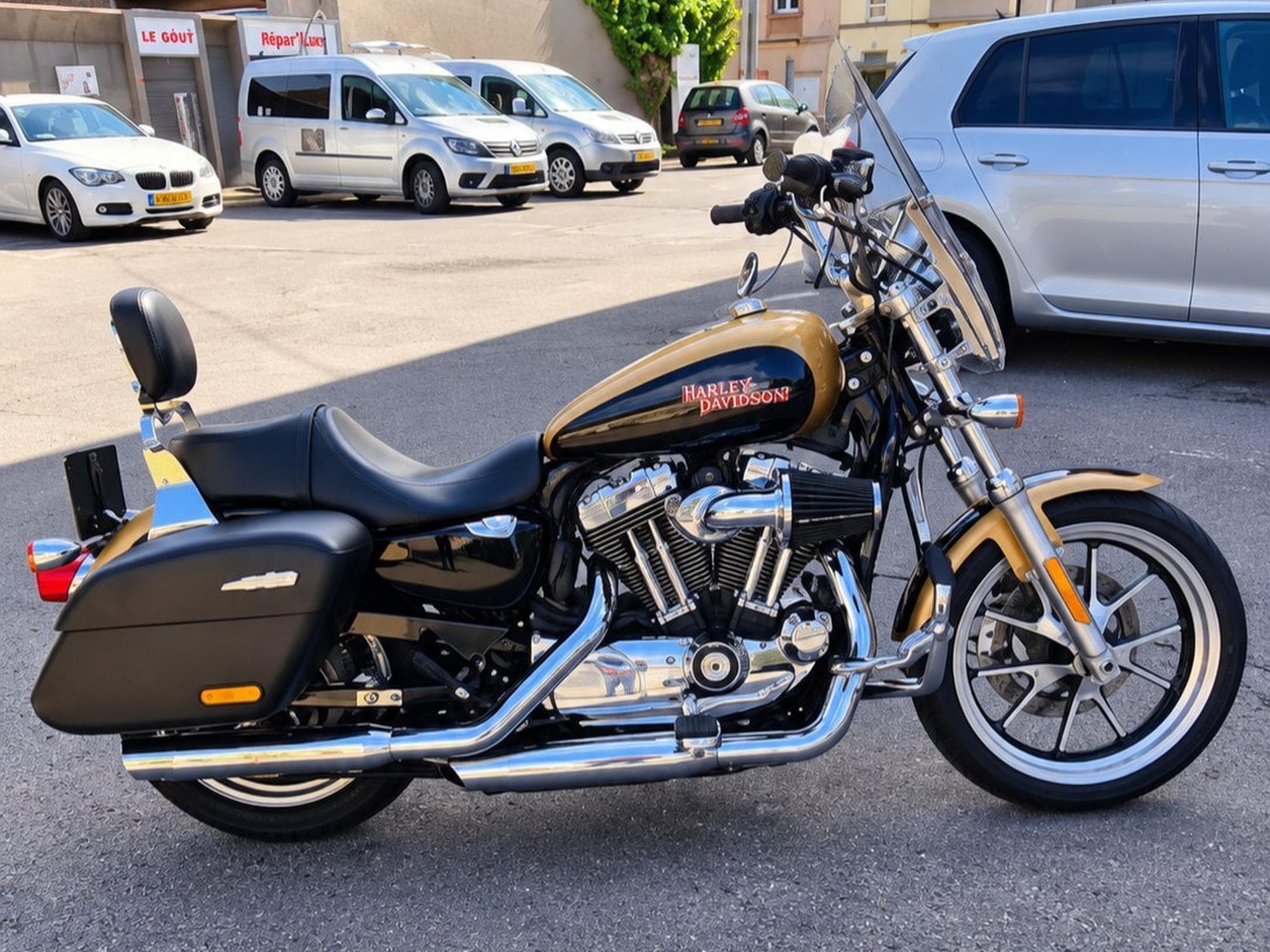 Harley-Davidson Custom Superlow 1200T - X32 (2017) - Photo 2