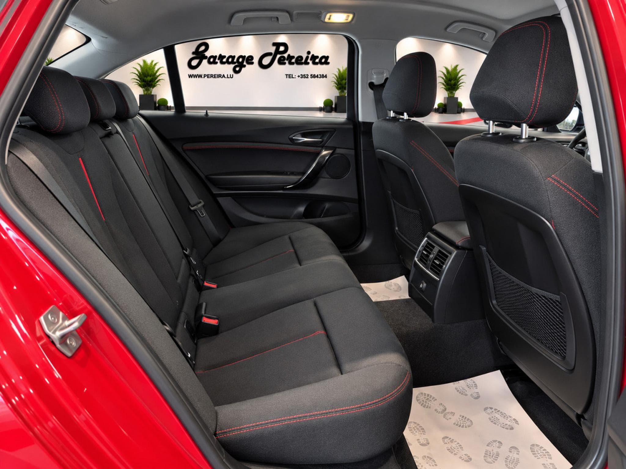 BMW 218 i SPORTLINE COUPE AUTO LED NAVI 1 HAND (2015) - Foto 13