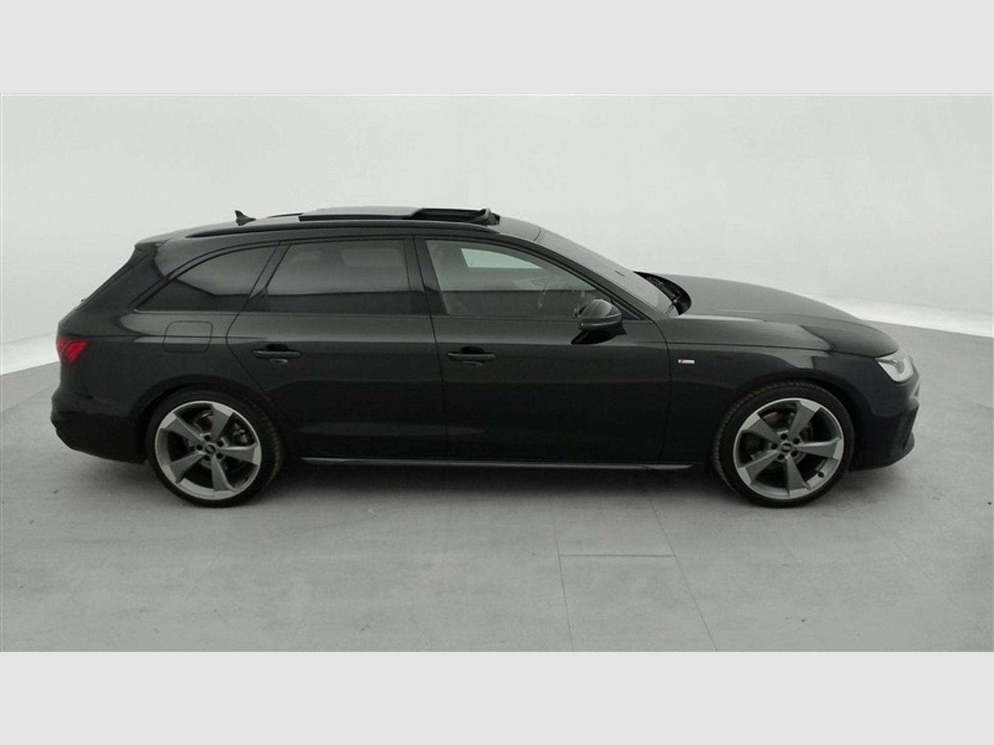 Audi A4 Avant 35 TFSI S-Line Competition S-Tronic Navi / Led / Pano (2024) - Photo 25