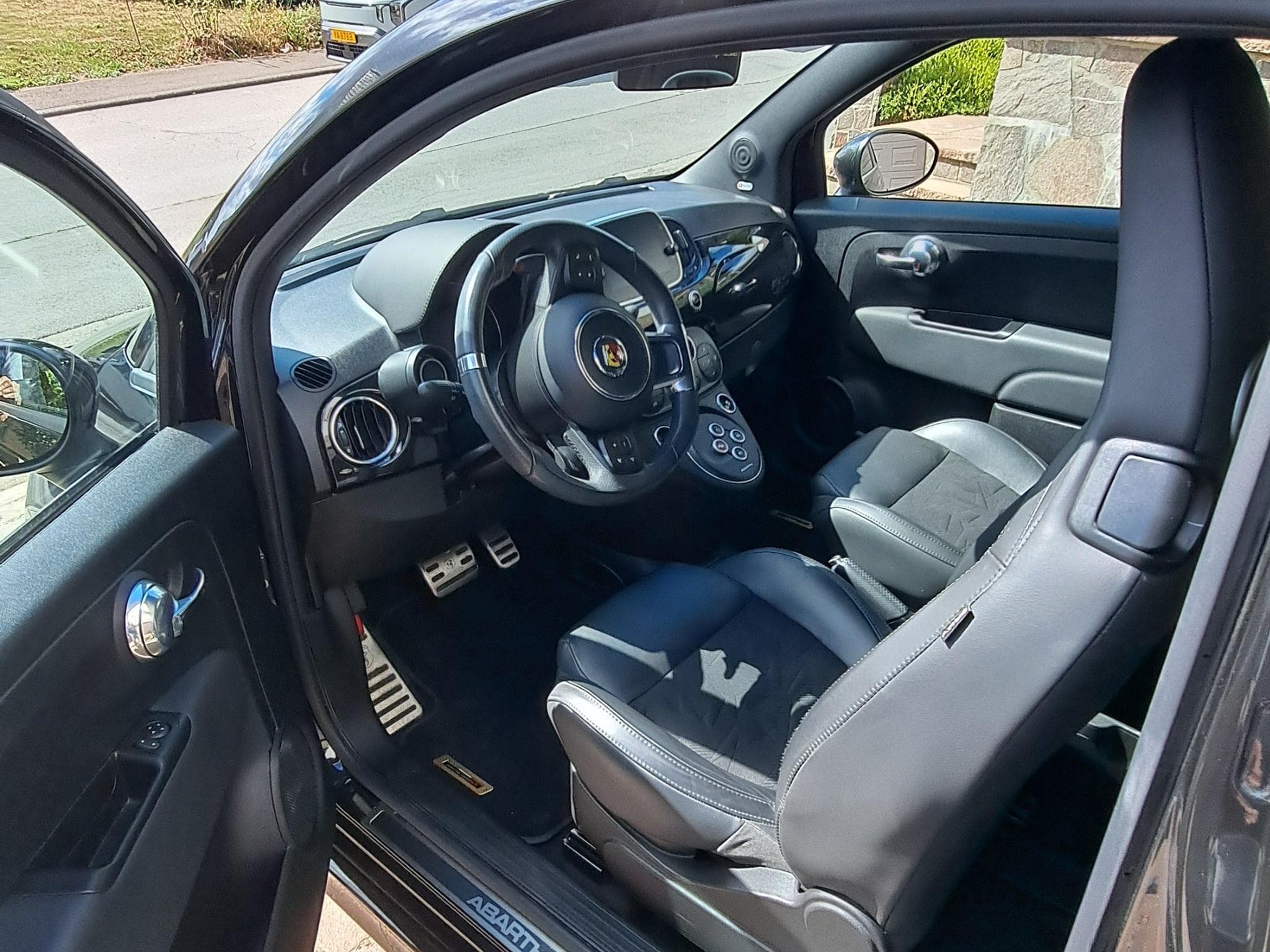 Abarth 595 SCORPIONE ORO (2020) - Photo 3