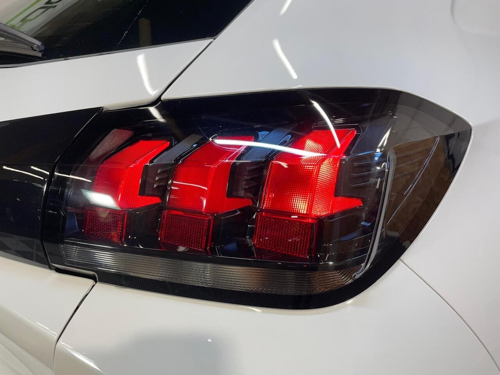 Peugeot 208 1.2 ESSENCE 75 ACTIVE CARPLAY (2022) - Photo 15