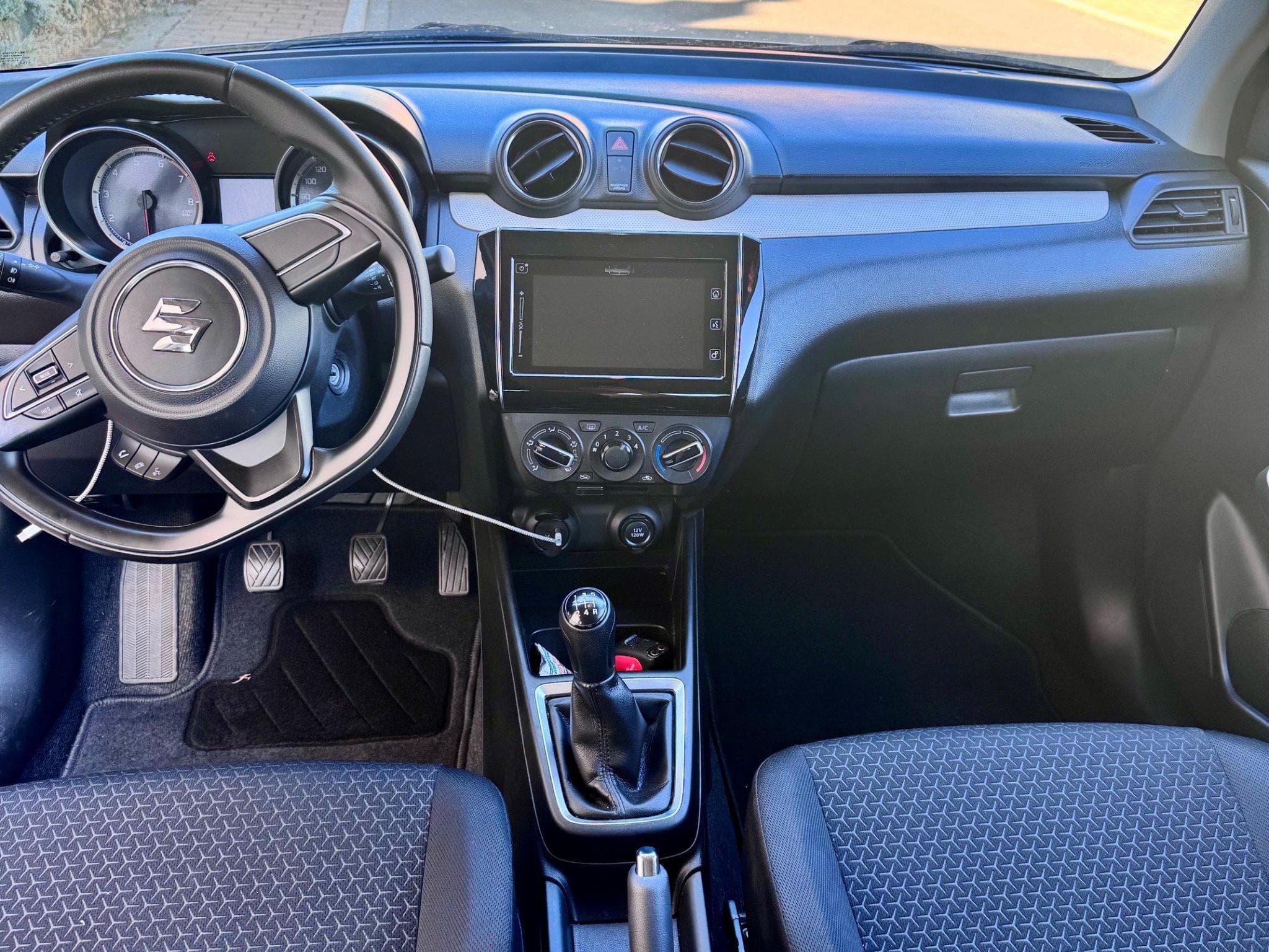 Suzuki Swift Série spéciale (2019) - Photo 5