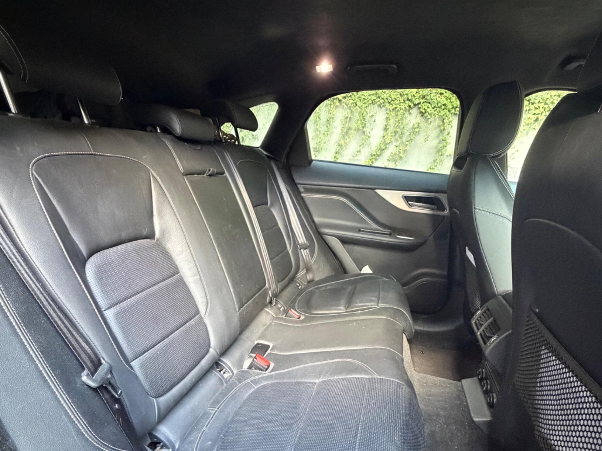 Jaguar F-Pace Supercharged v6 (2017) - Photo 3