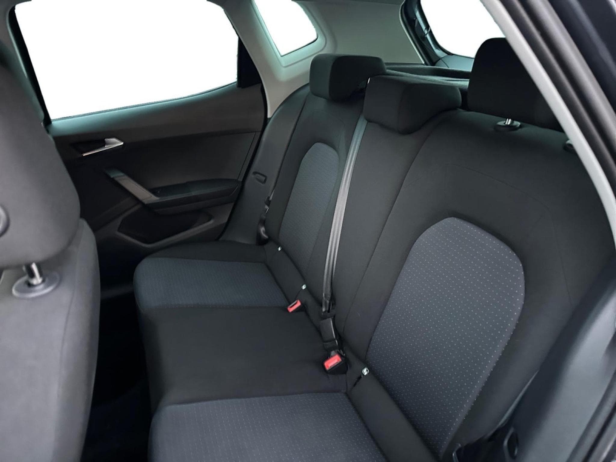 Seat Arona 1.0 TSI MOVE! DSG (2023) - Photo 11