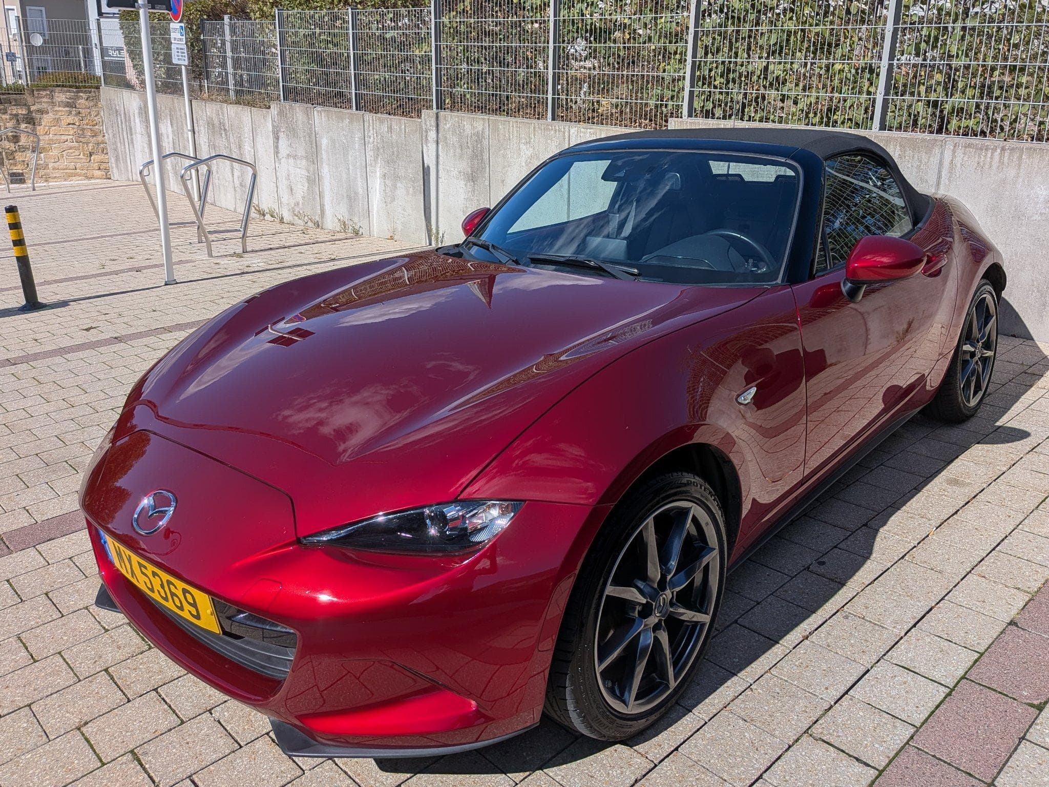 Mazda MX-5 Skyactiv (2019) - Photo 3