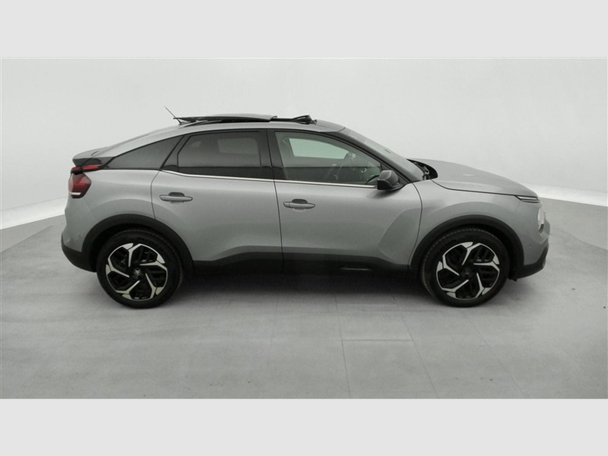 Citroën C4 1.2 PureTech Shine Pack CUIR/NAVI/TO PANO/FULL LED/JA (2022) - Photo 25