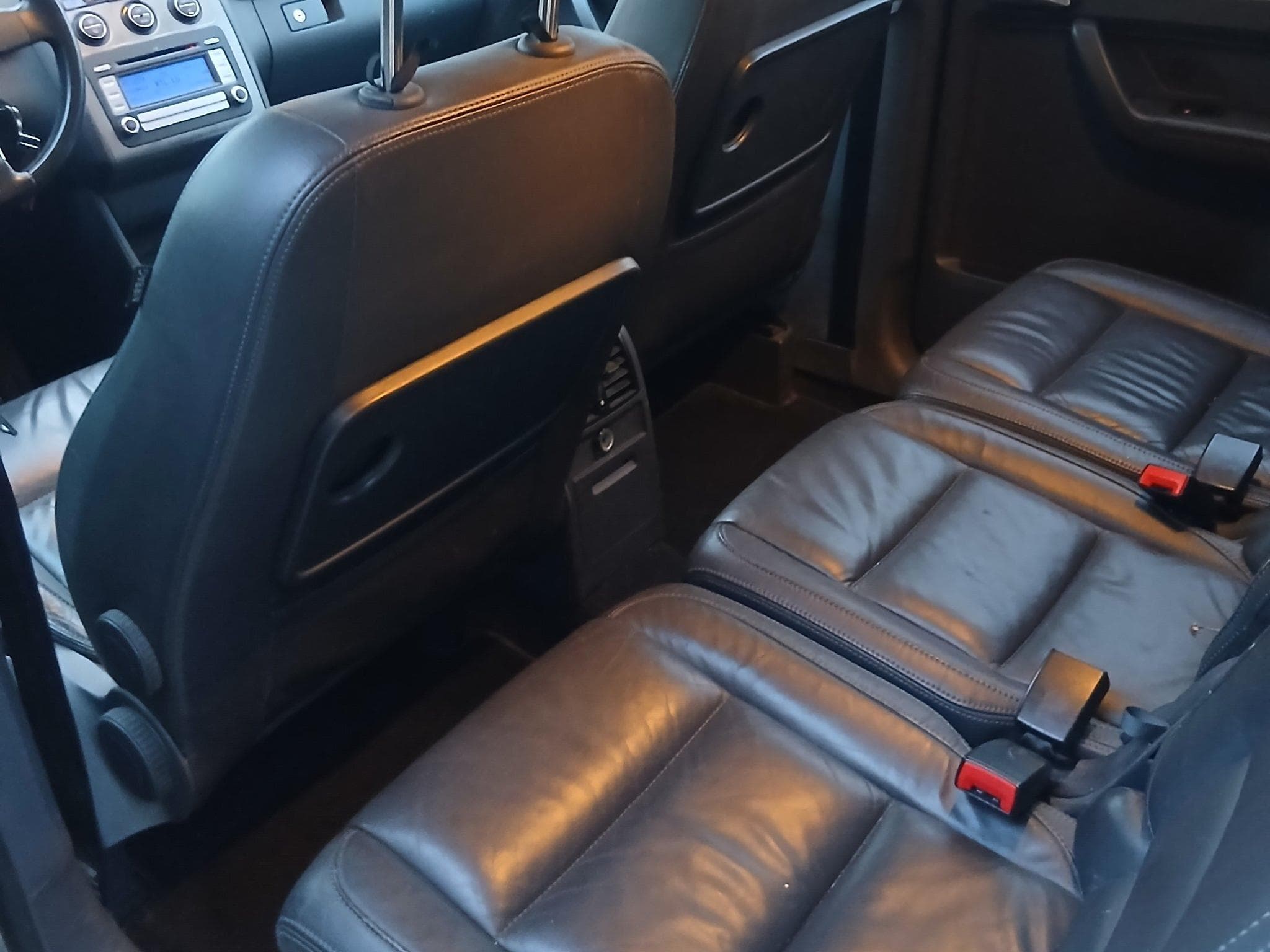 VW Touran 2,0Tdi Highline (2007) - Photo 3