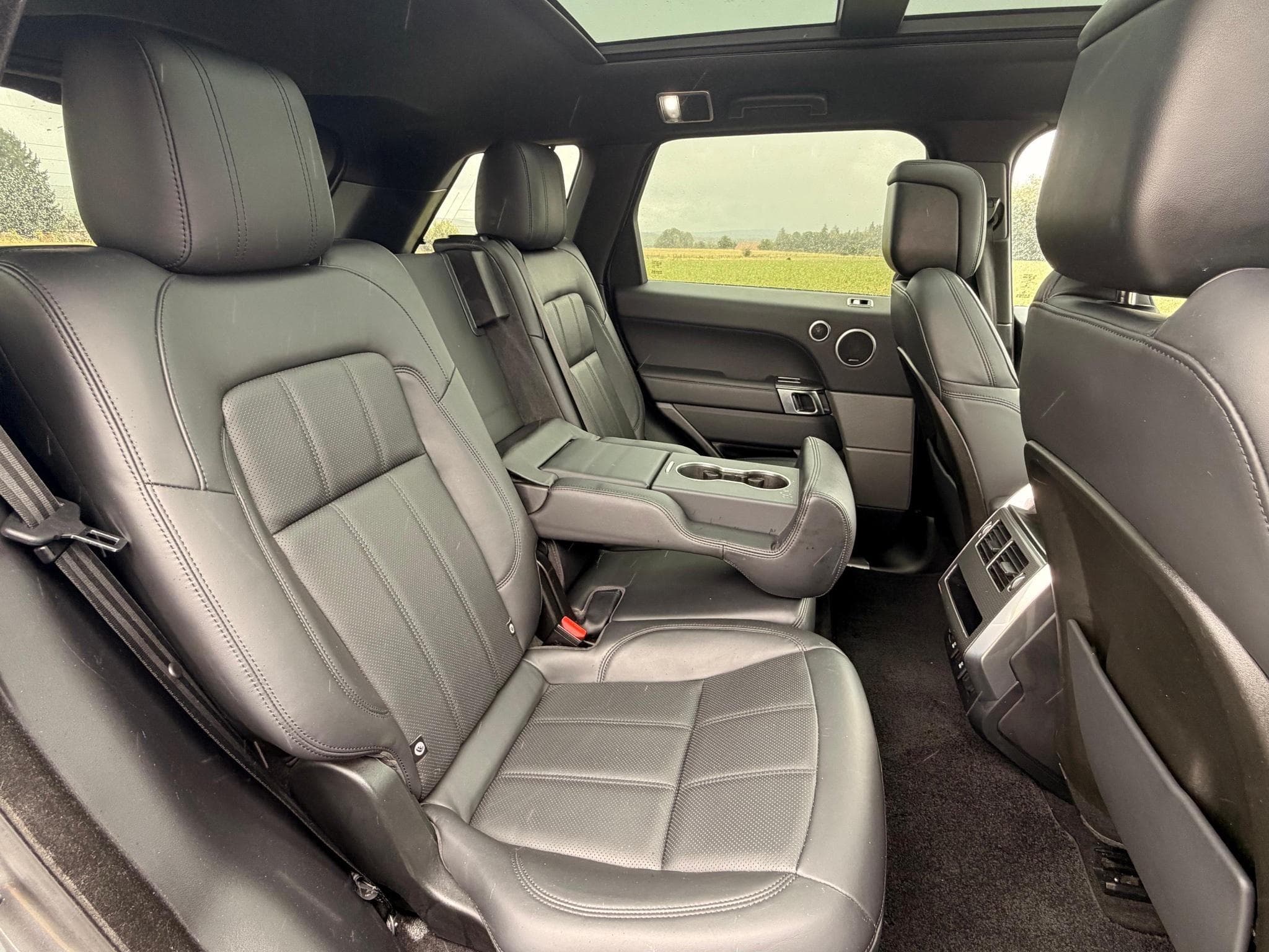 Land-Rover Range Rover Sport Dynamique HSE Sport (2018) - Photo 3