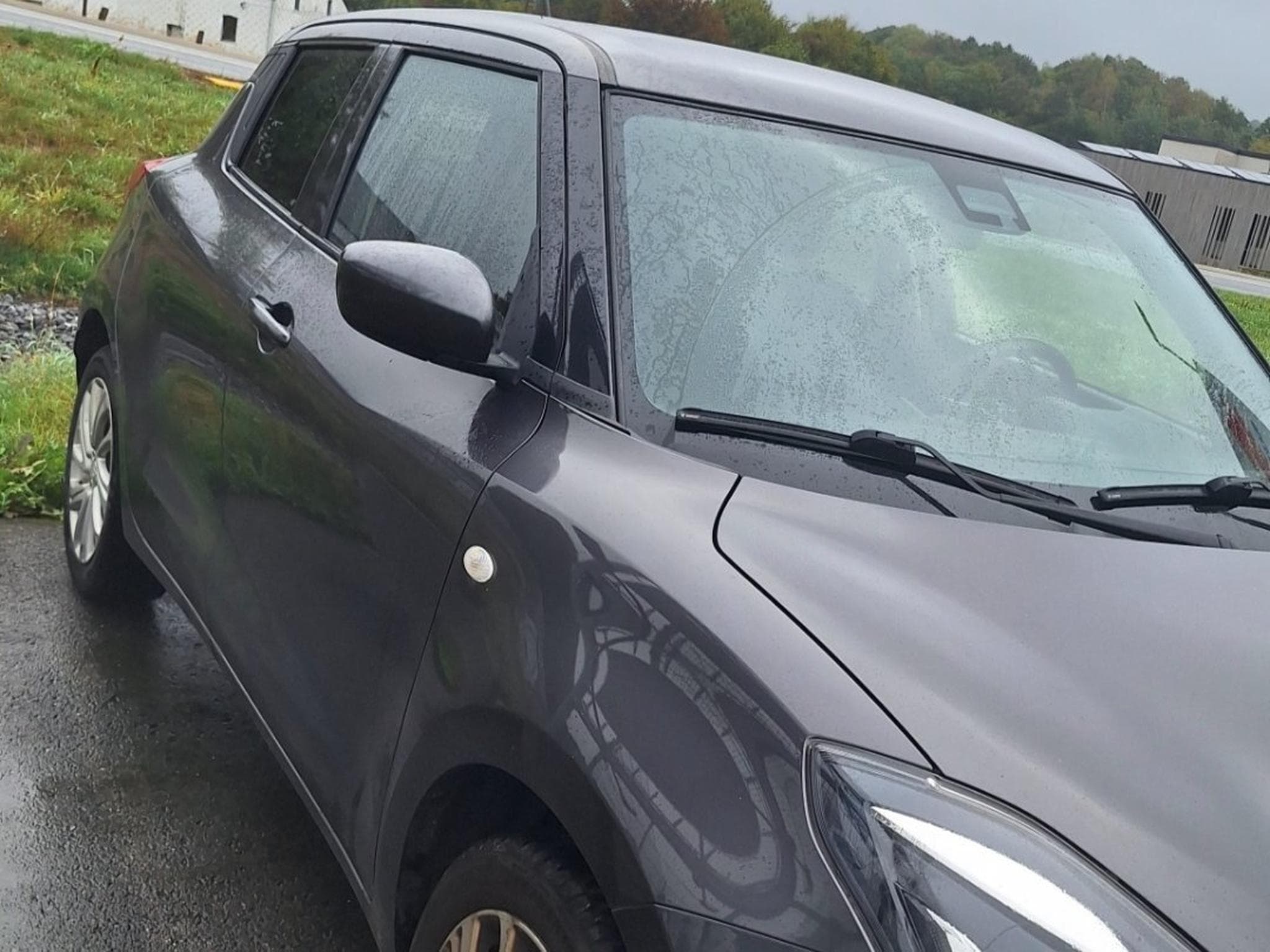Suzuki Swift (2020) - Photo 3