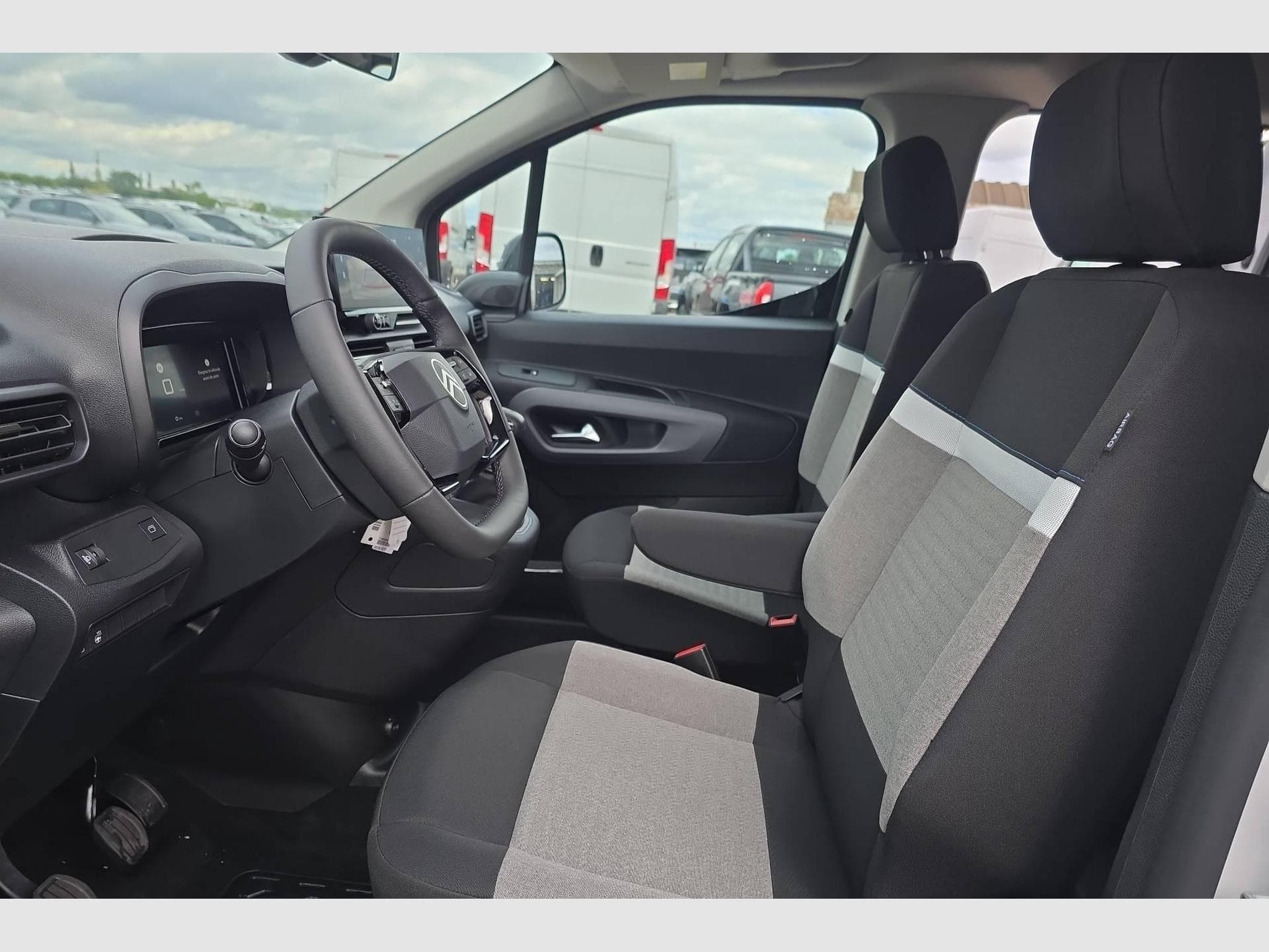 Citroën Berlingo CA M BLUEHDI 130 S&S BVM6 (2026) - Photo 20