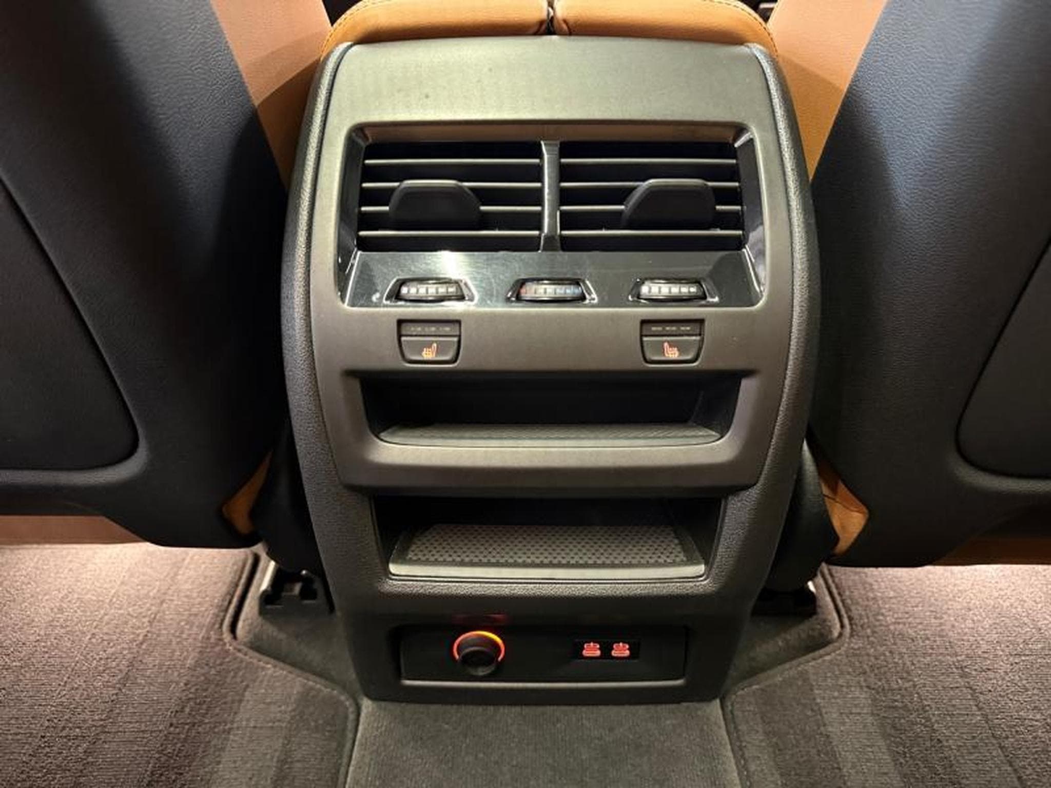 BMW X5 X5 xDrive50e Kit M Sport (2023) - Photo 15